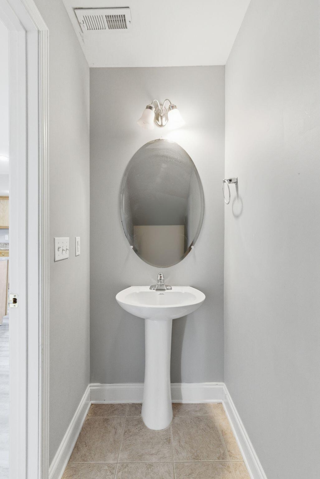 1031 Brooklyn Boulevard Unit 3 Property Photo 12