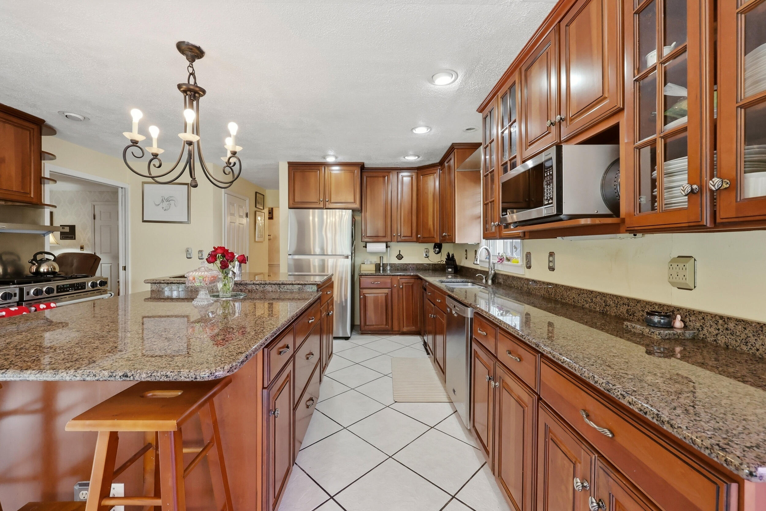 1109 Ashwood Drive Property Photo 9