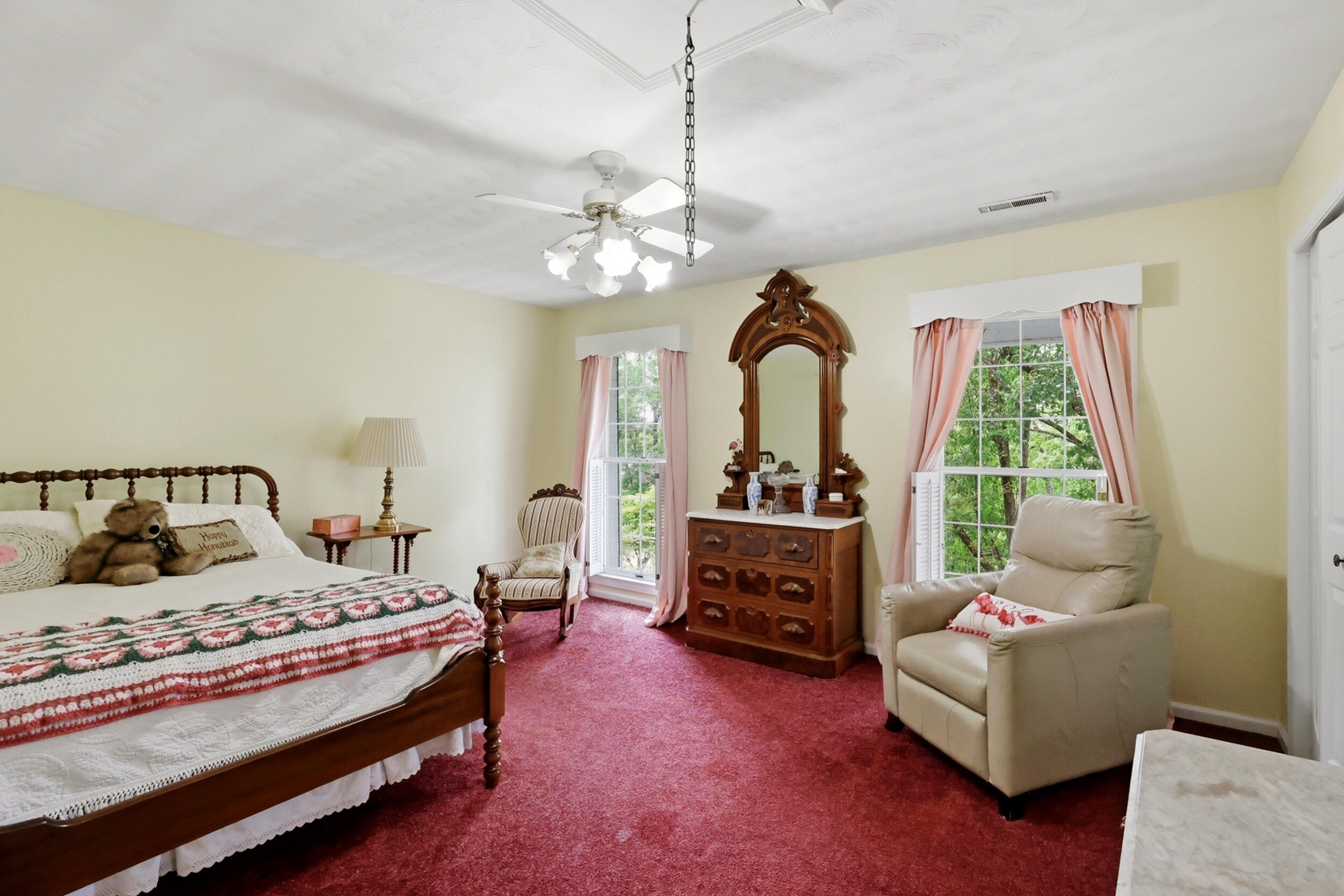 1109 Ashwood Drive Property Photo 18