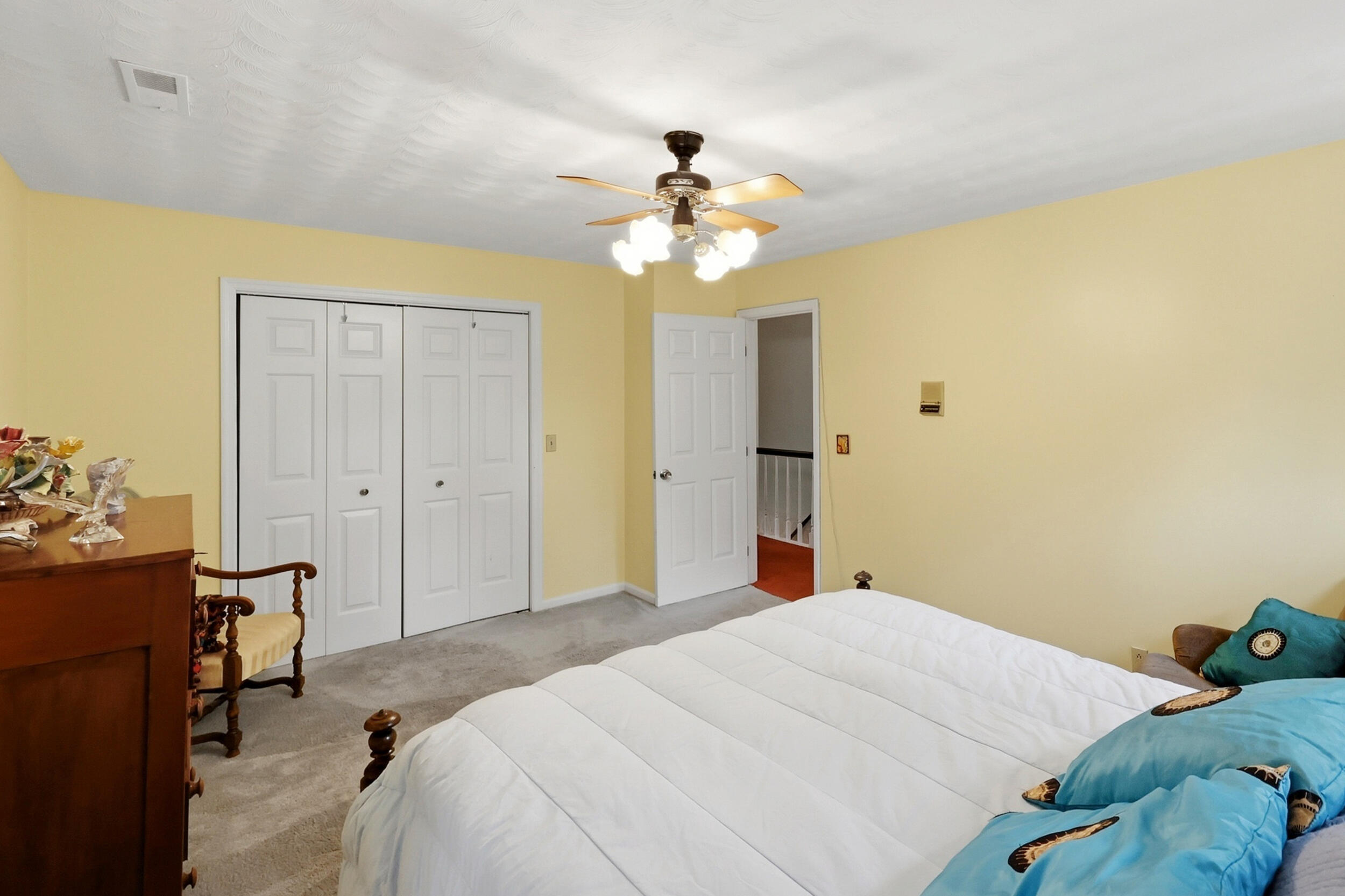 1109 Ashwood Drive Property Photo 19