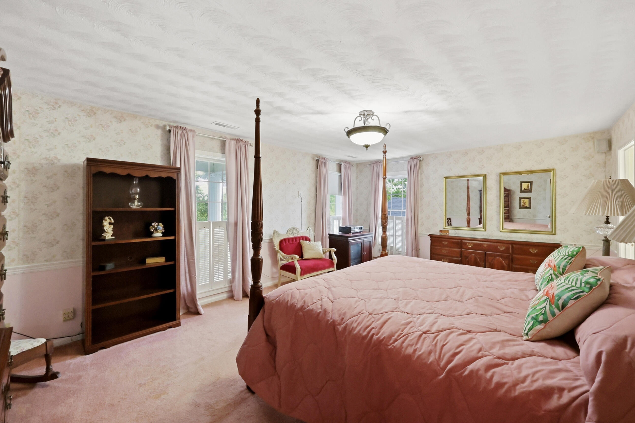 1109 Ashwood Drive Property Photo 20