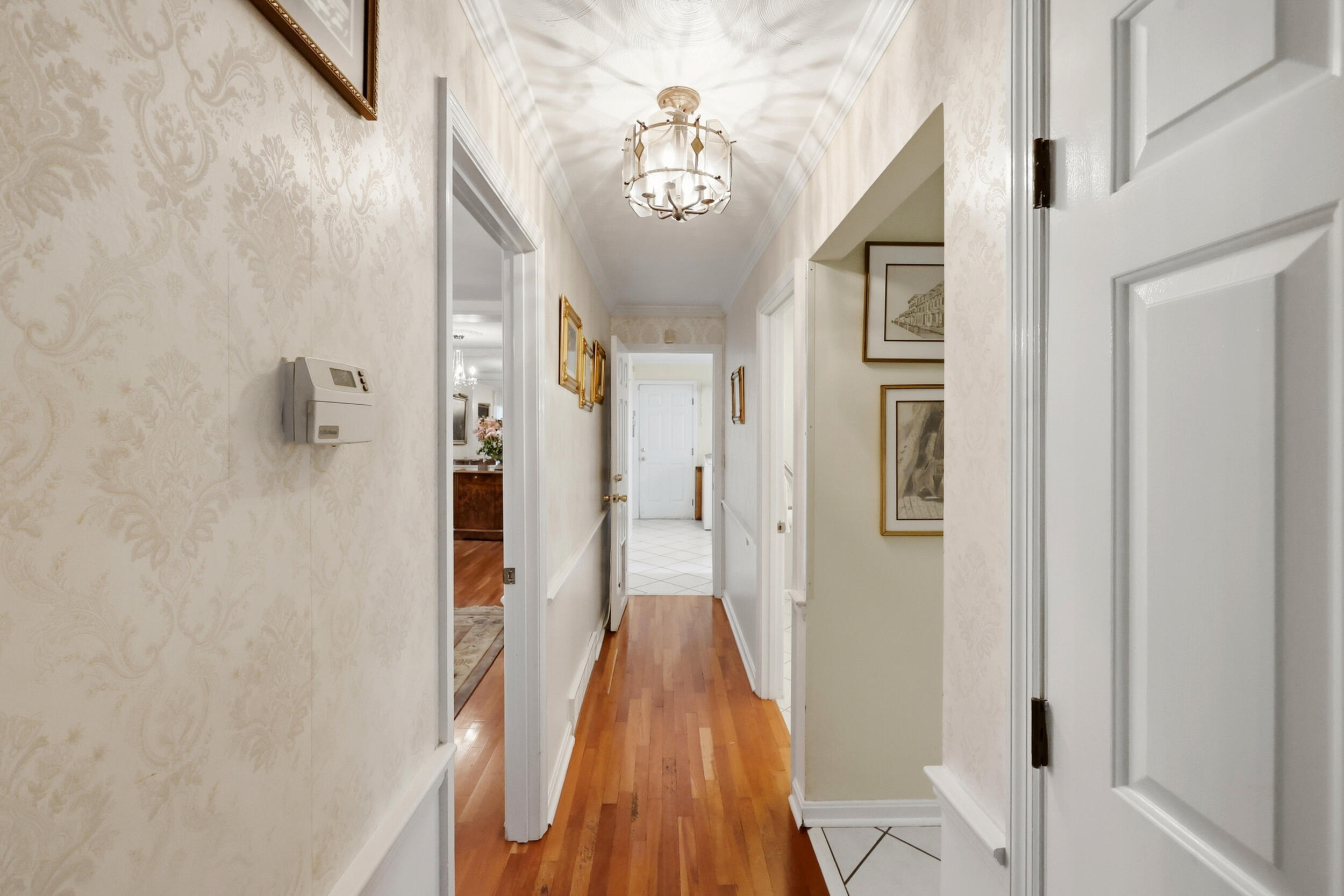 1109 Ashwood Drive Property Photo 25