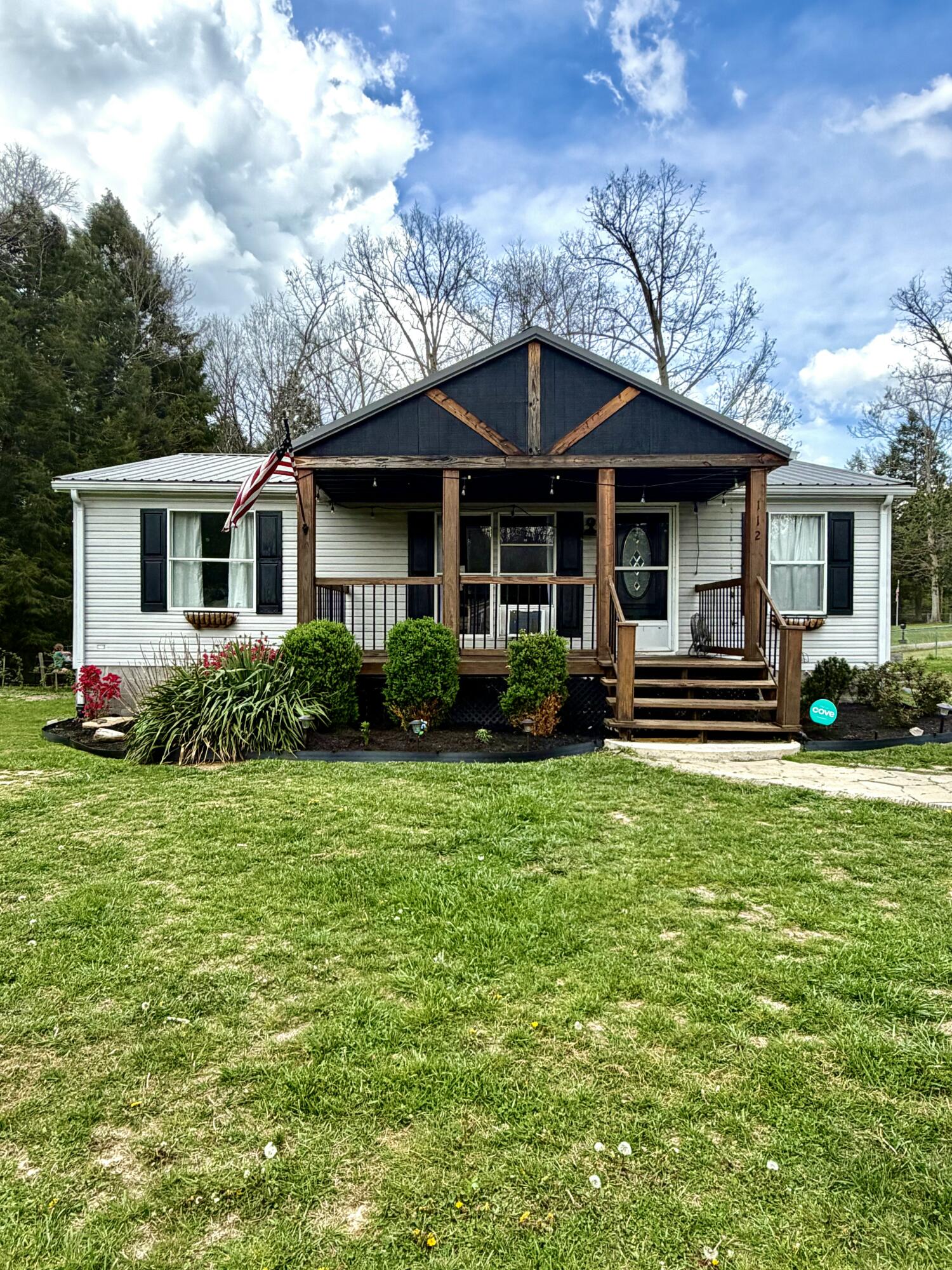 112 Speed Drive Property Photo 3
