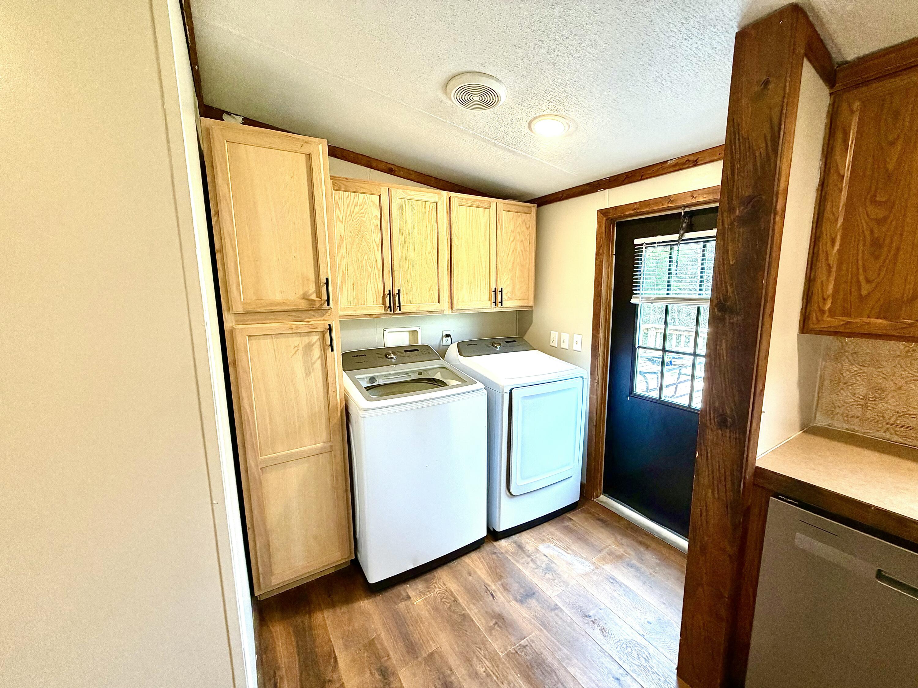 112 Speed Drive Property Photo 9
