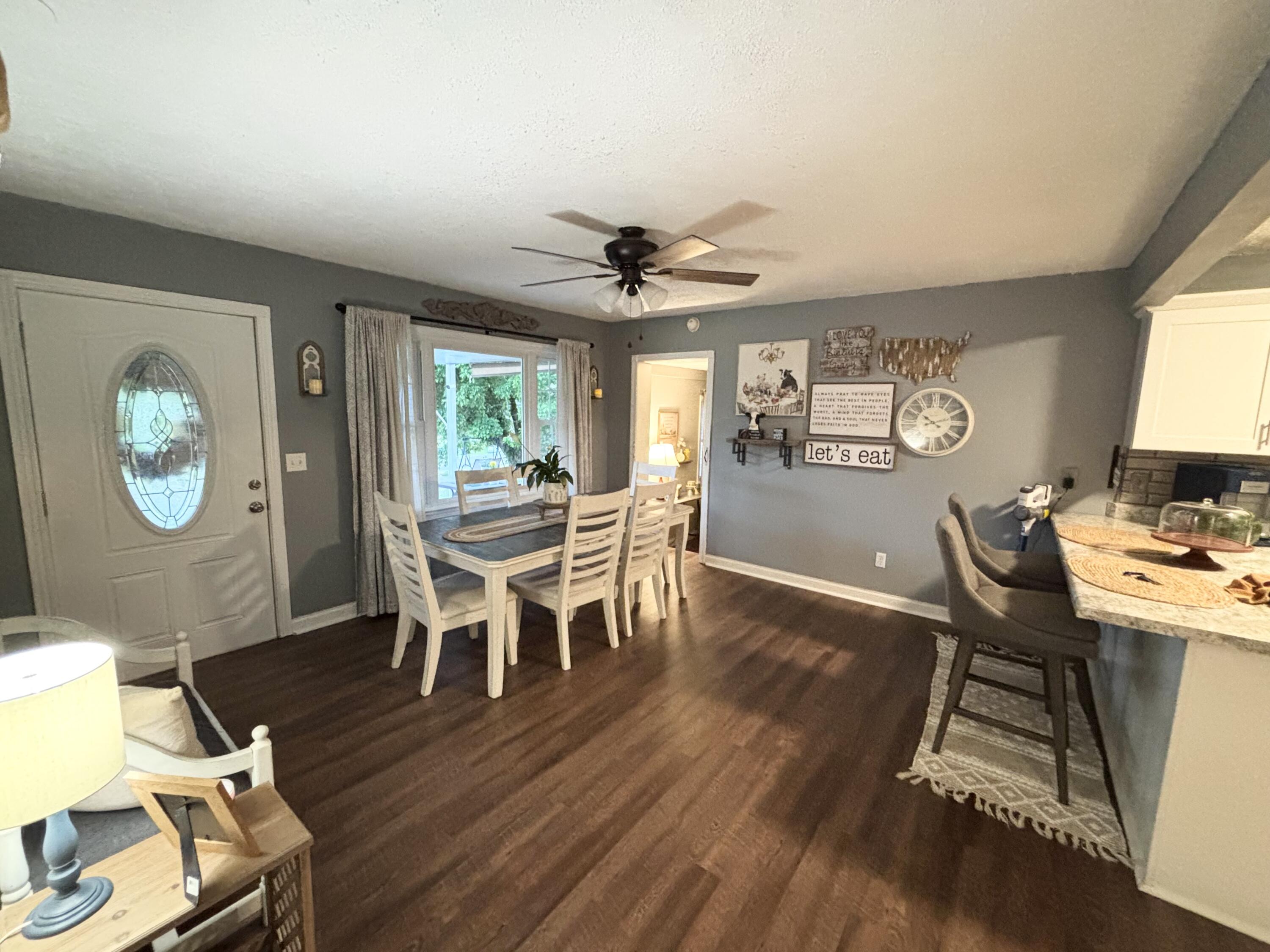 1040 Highway 469 Property Photo 11