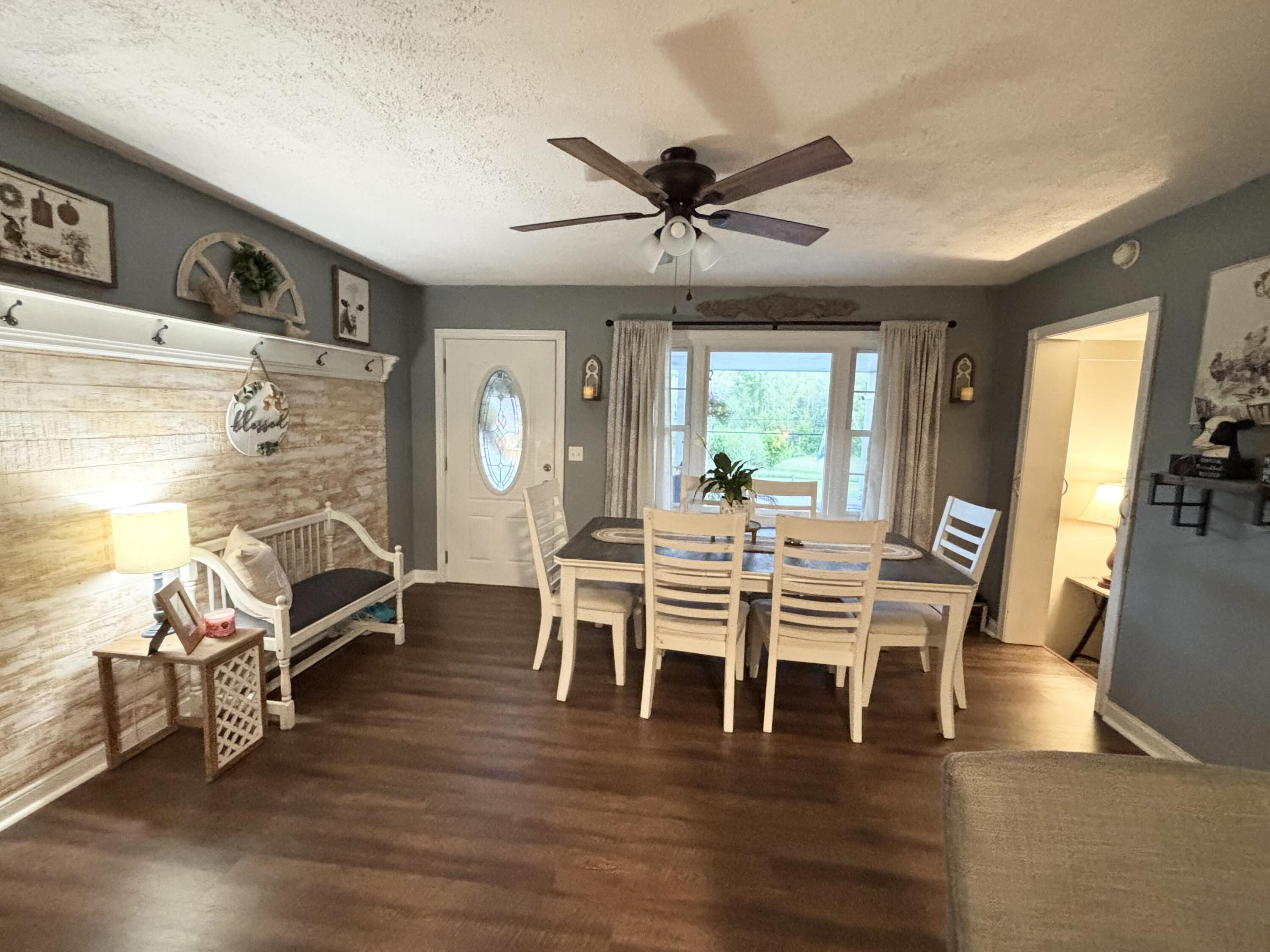 1040 Highway 469 Property Photo 12