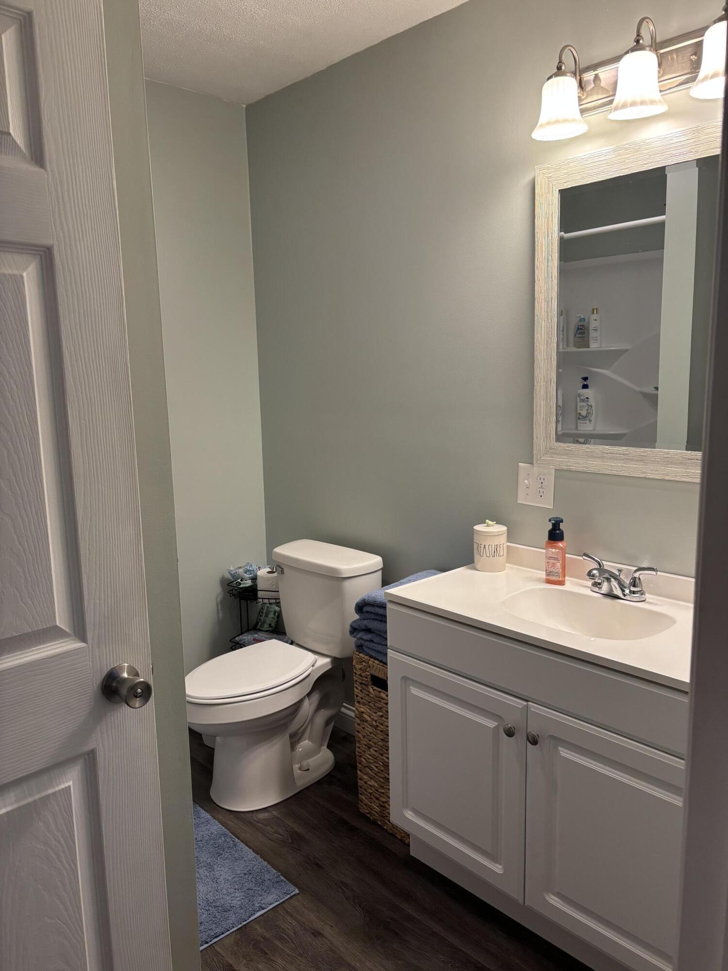 1040 Highway 469 Property Photo 20