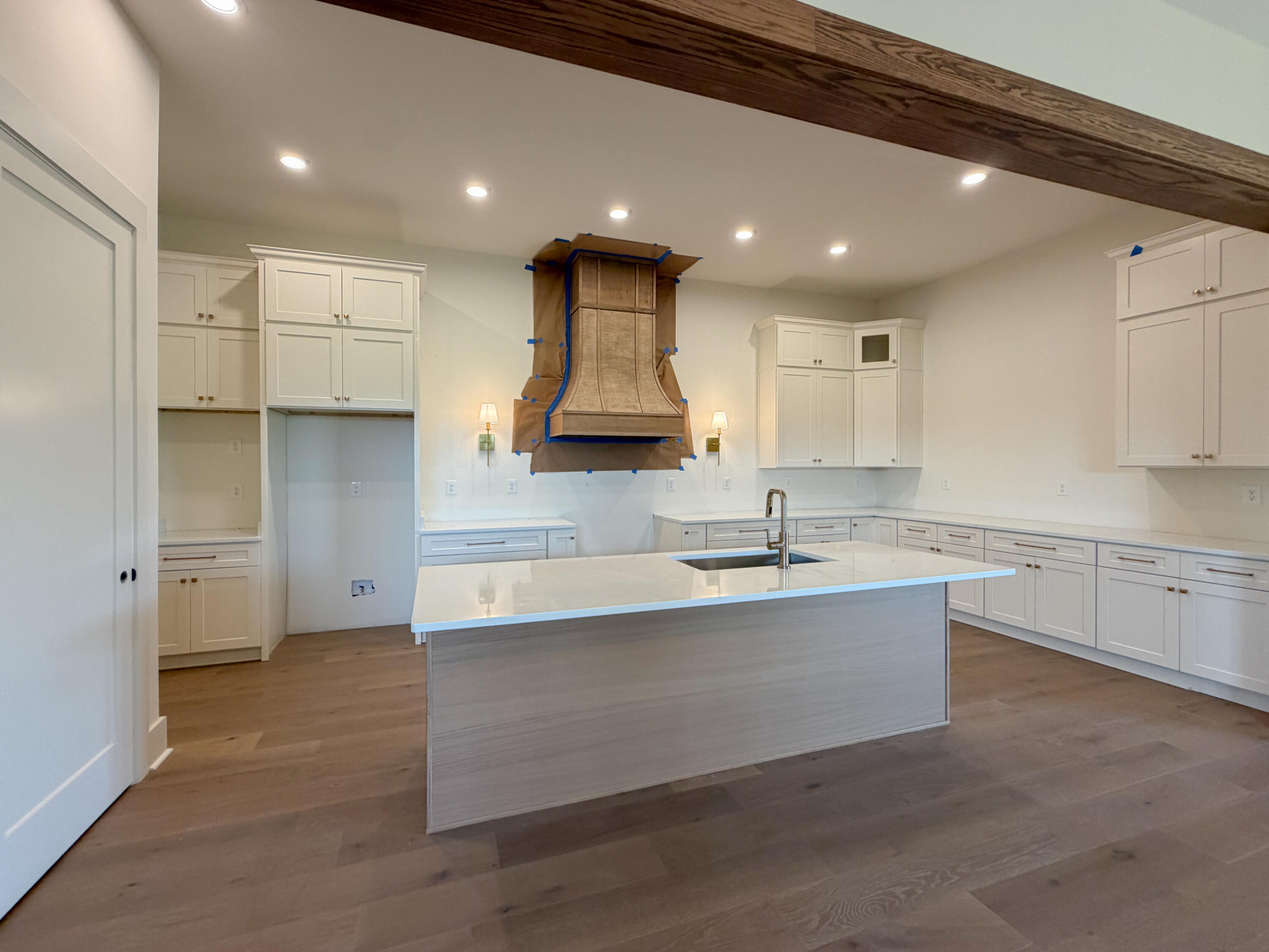 229 Madison Avenue Property Photo 10