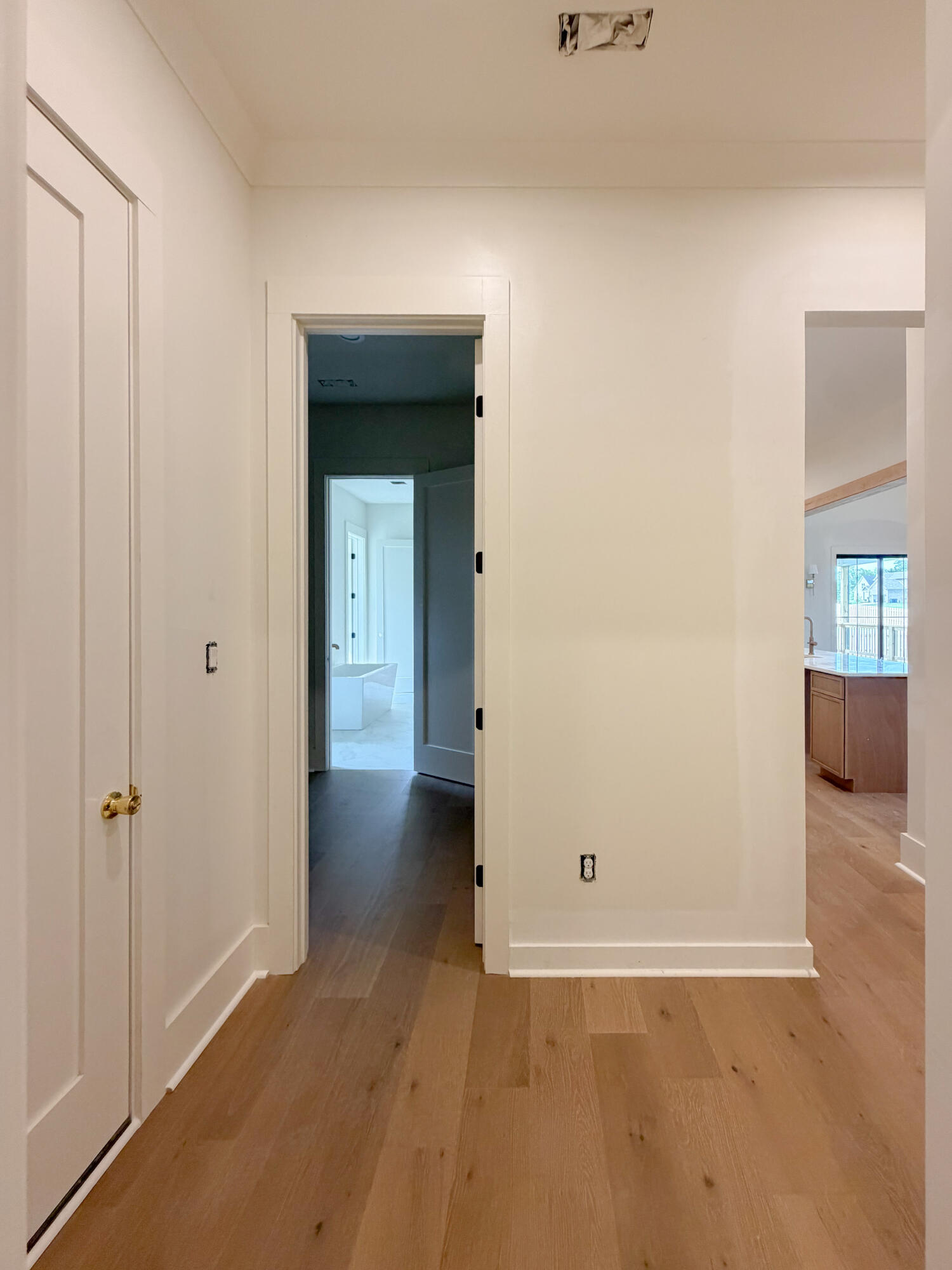 229 Madison Avenue Property Photo 26
