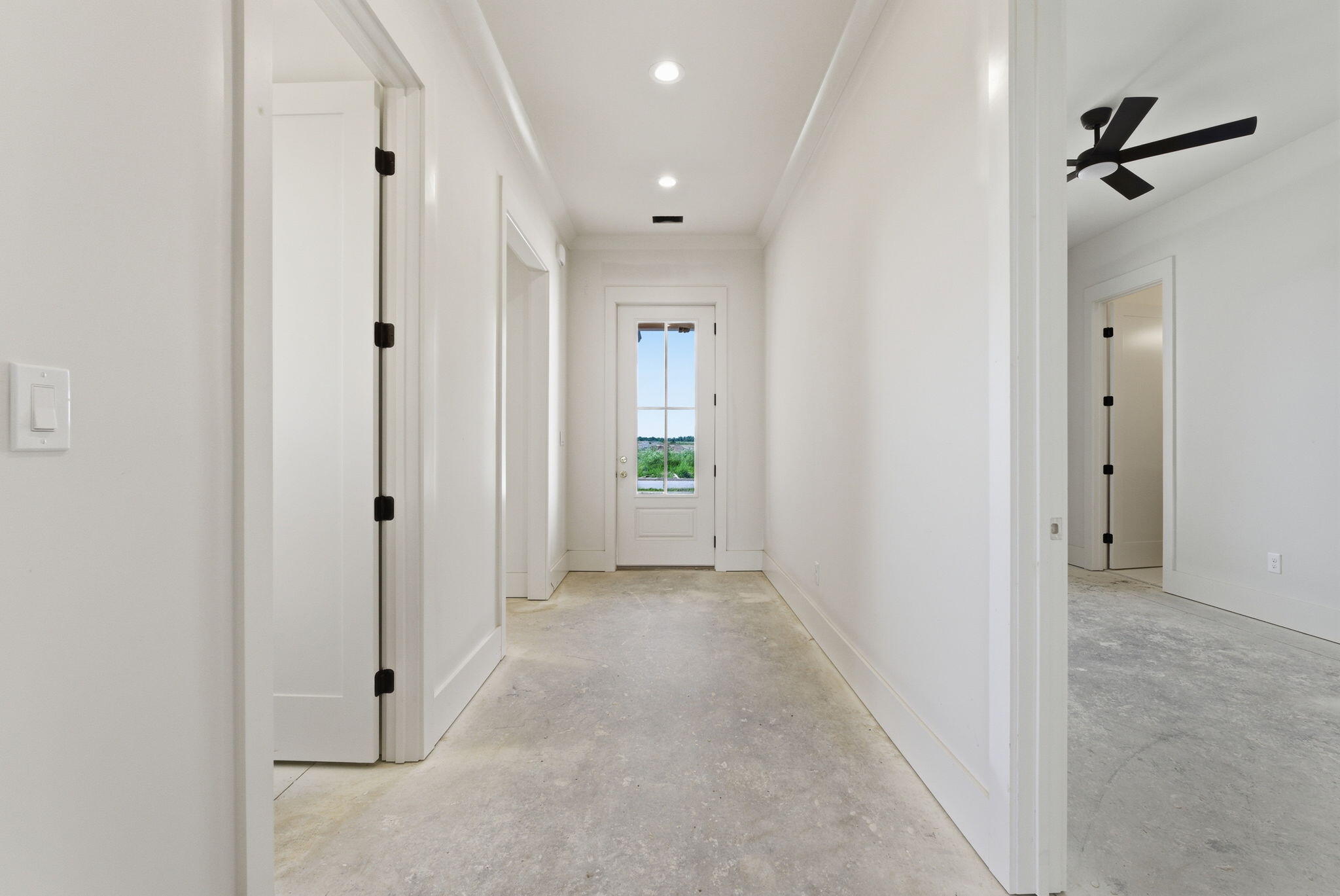 229 Madison Avenue Property Photo 27