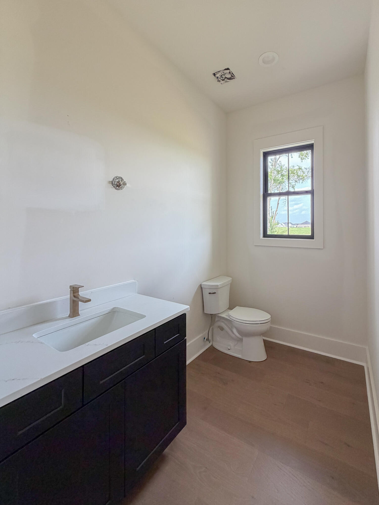 229 Madison Avenue Property Photo 33