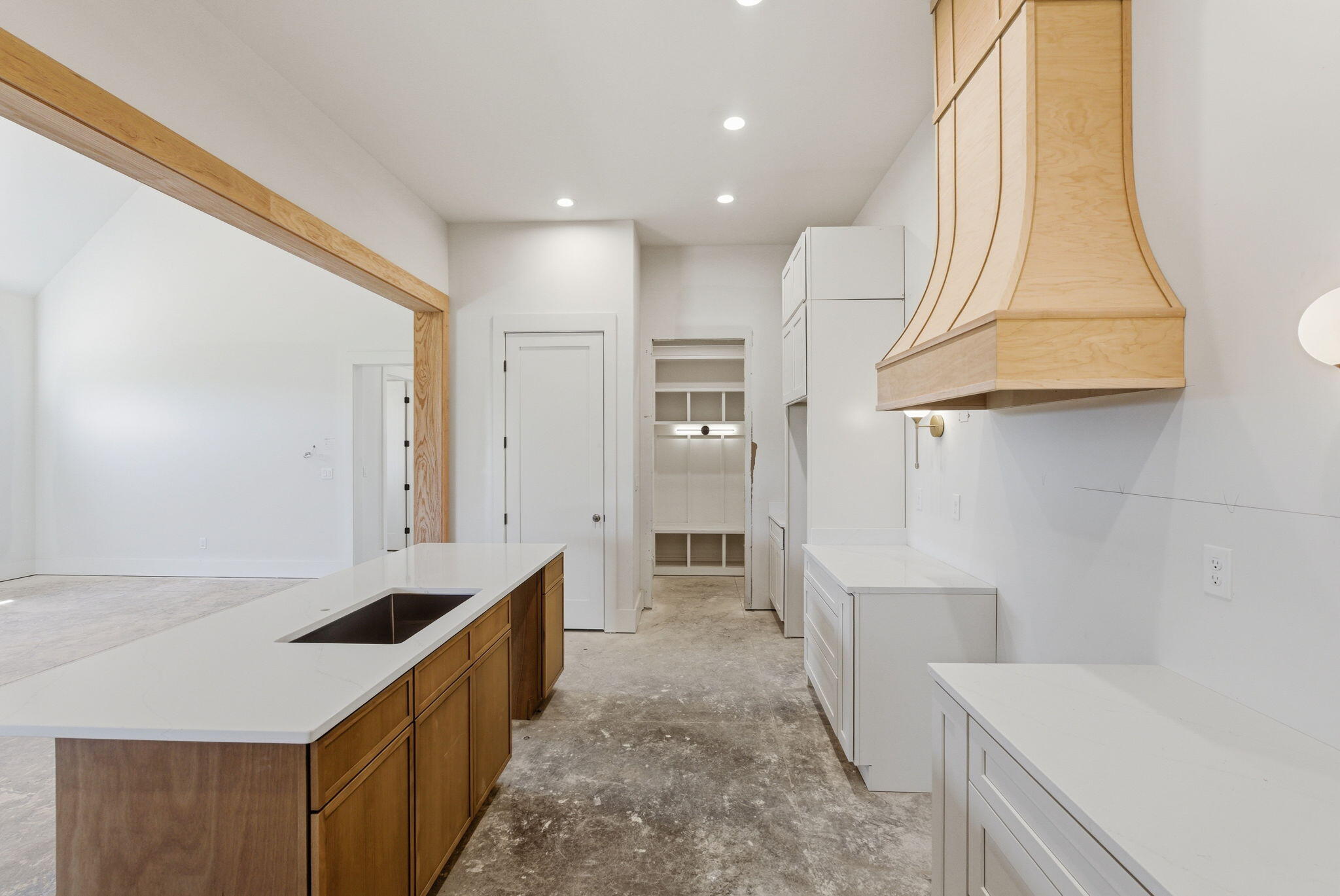 229 Madison Avenue Property Photo 34