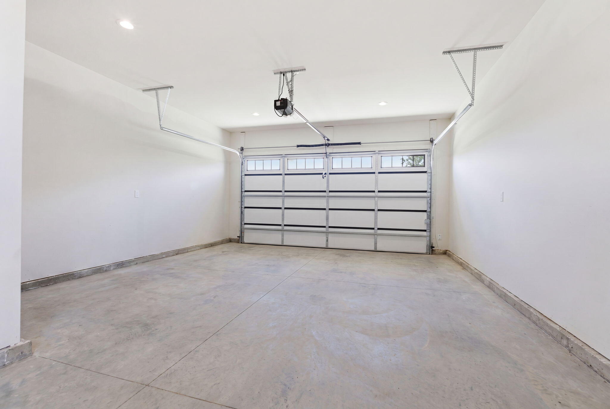229 Madison Avenue Property Photo 43