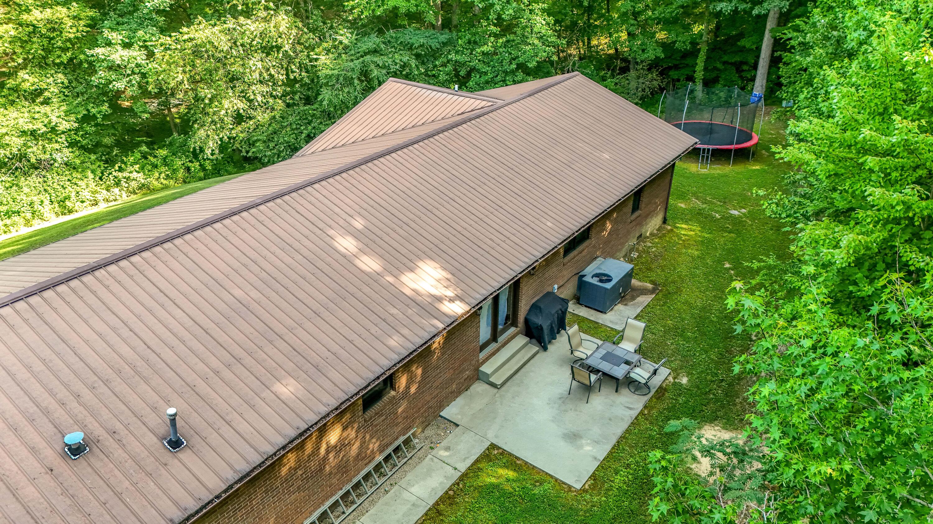 400 Buc Road Property Photo 6