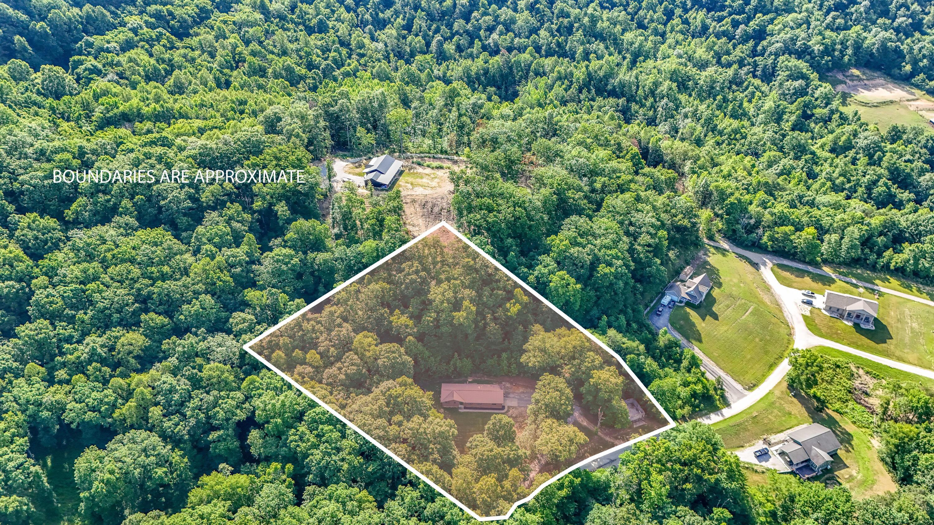 400 Buc Road Property Photo 15