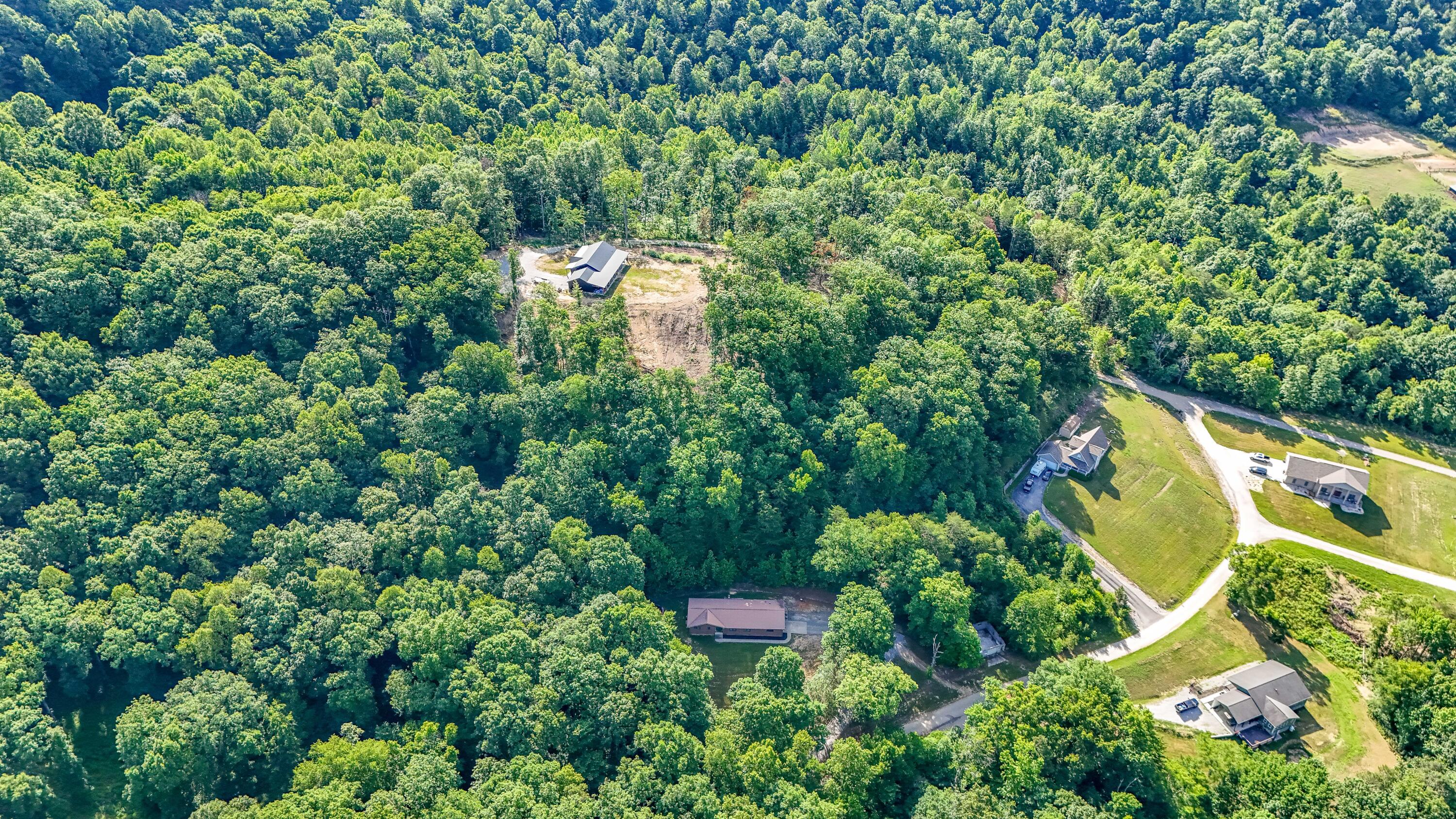 400 Buc Road Property Photo 16