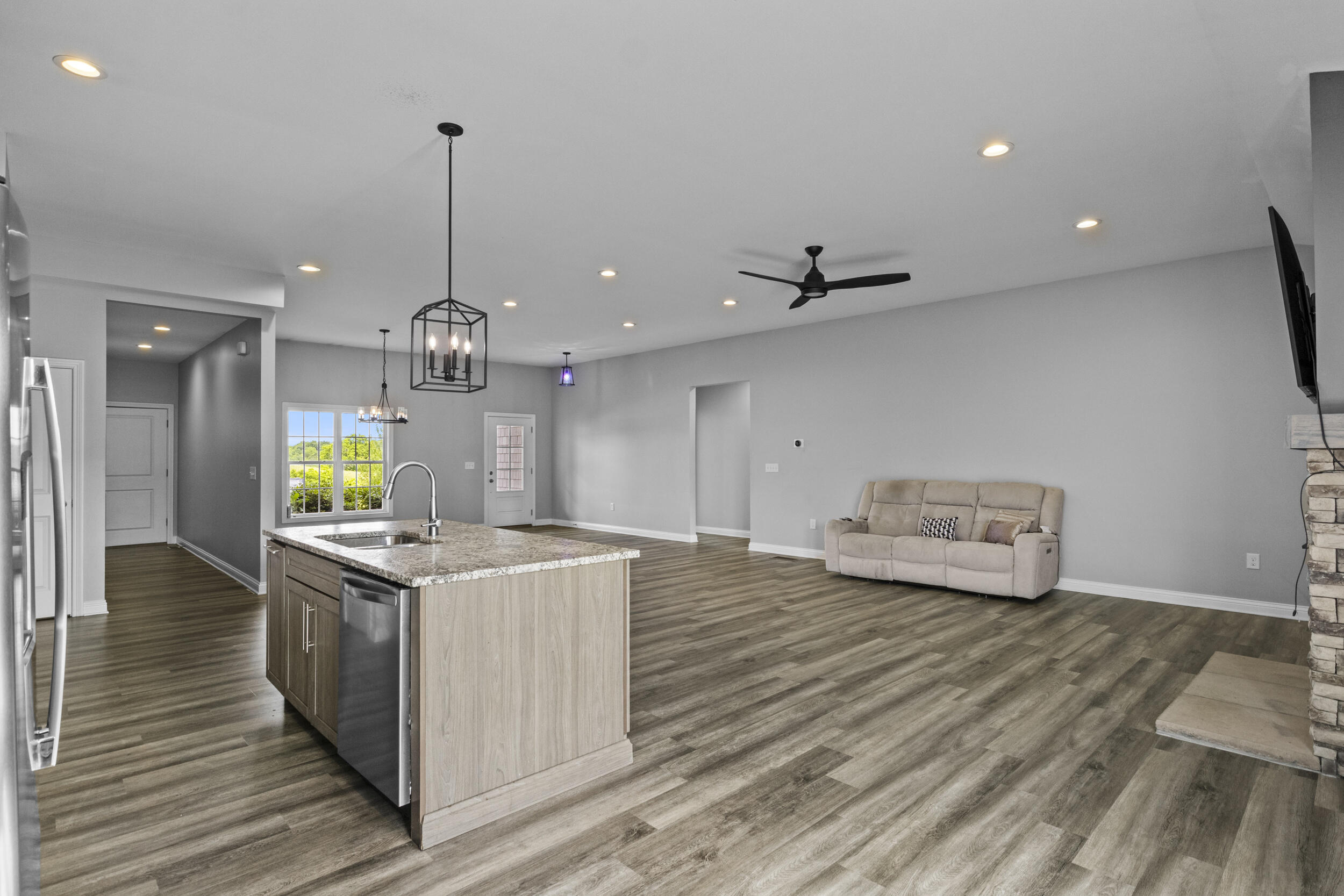 162 Westwoods Drive Property Photo 18