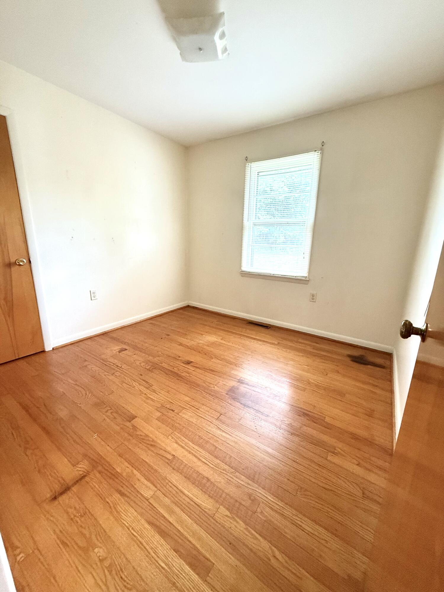 219 Gale Drive Property Photo 5
