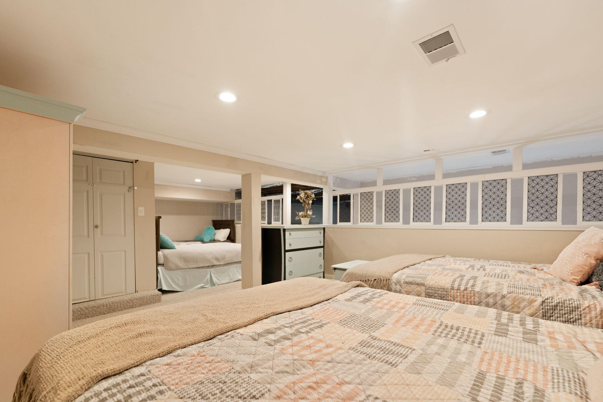 364 Twin Rivers Drive Property Photo 43
