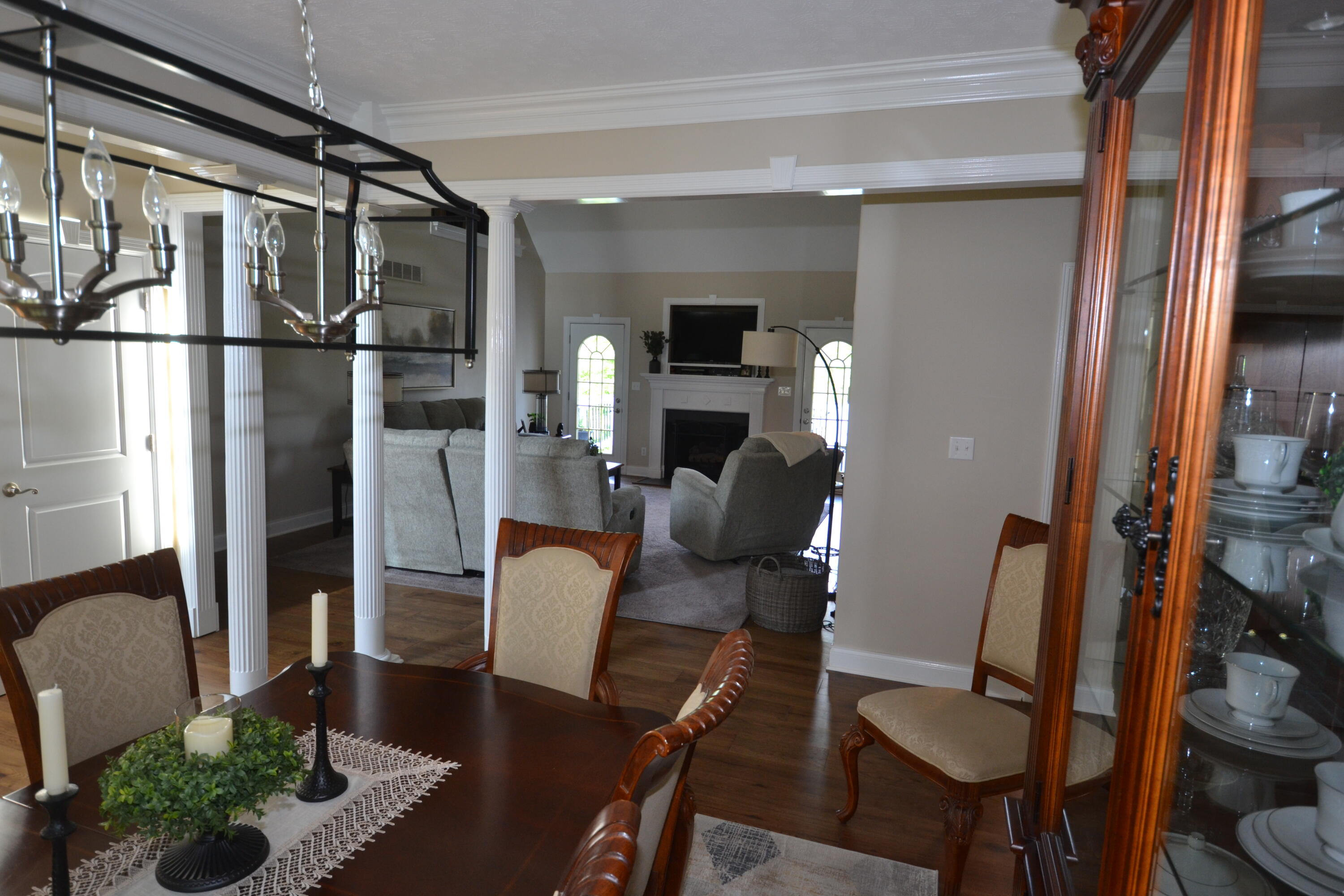 114 Callis Circle Property Photo 3
