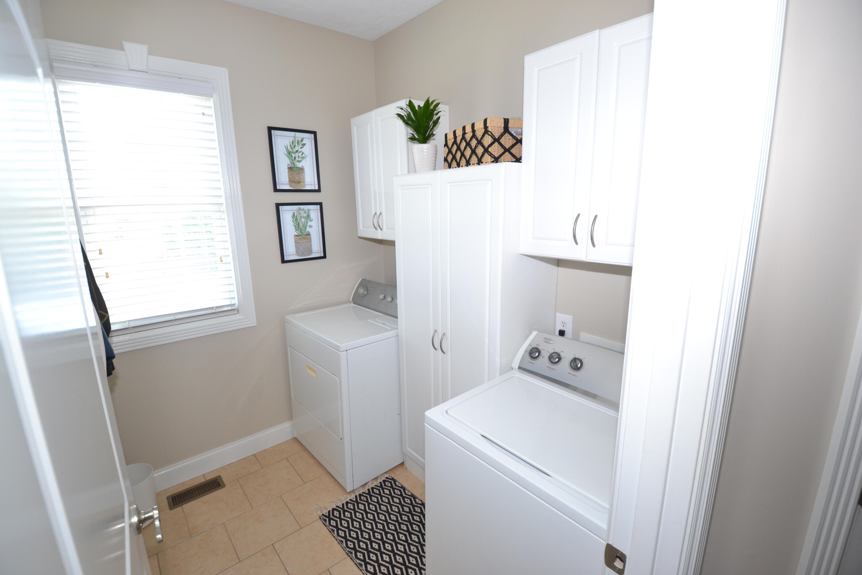 114 Callis Circle Property Photo 10