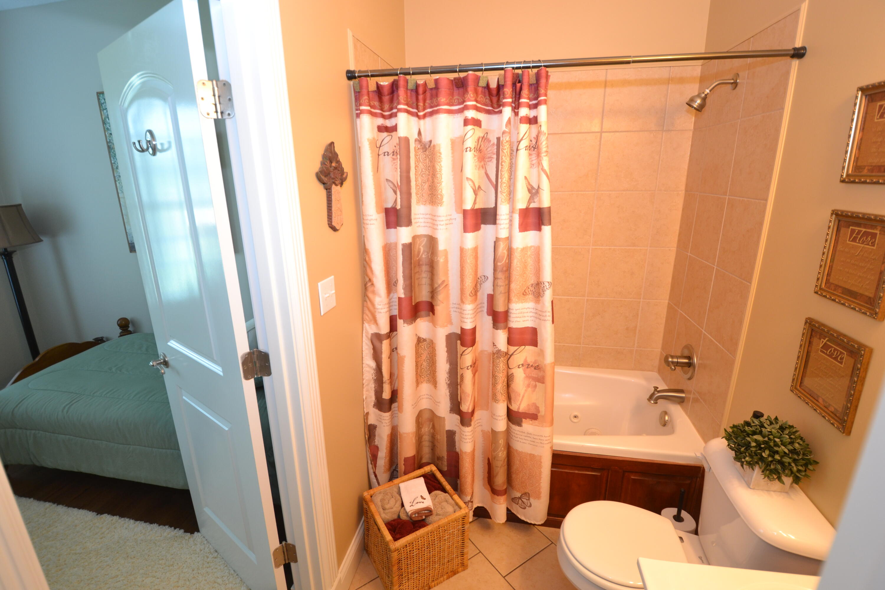114 Callis Circle Property Photo 13