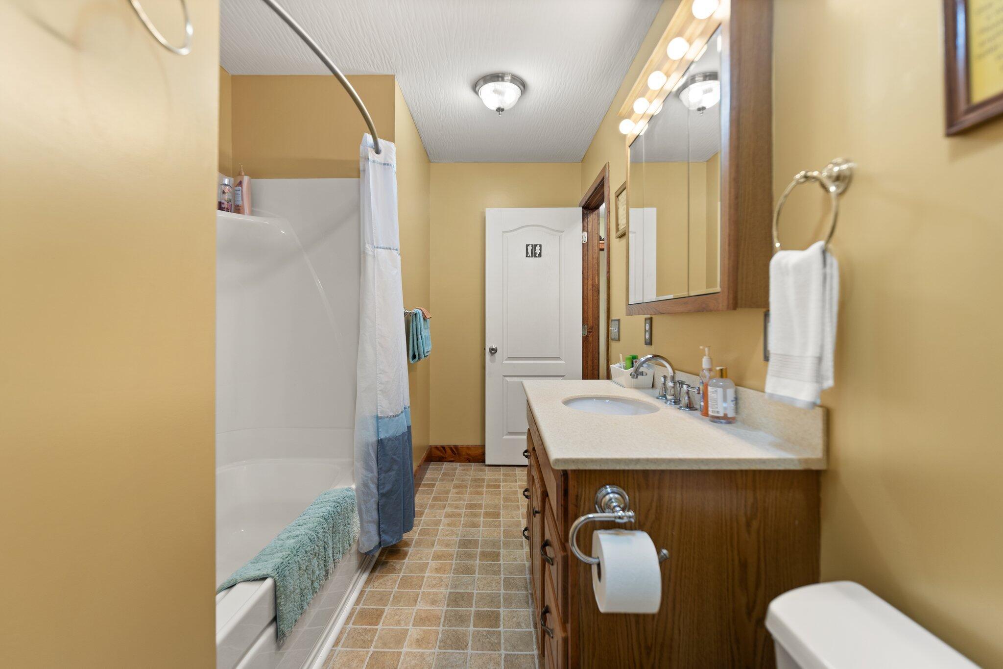 130 & 147 Camp Hurni Way Property Photo 58
