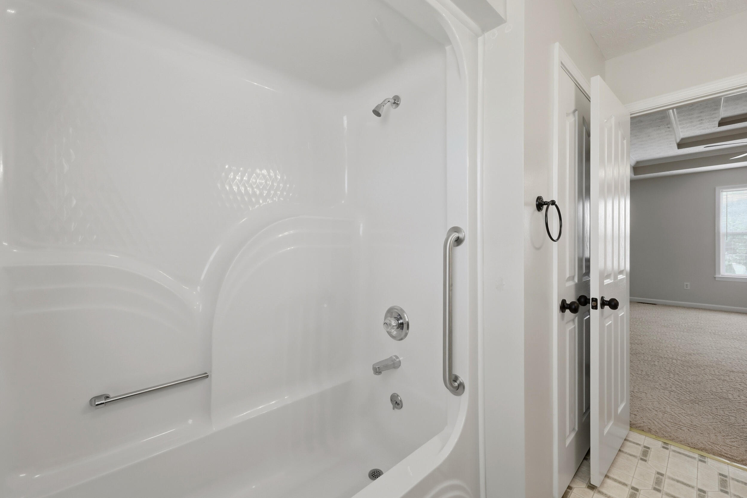1220 Kenzie Court Property Photo 20