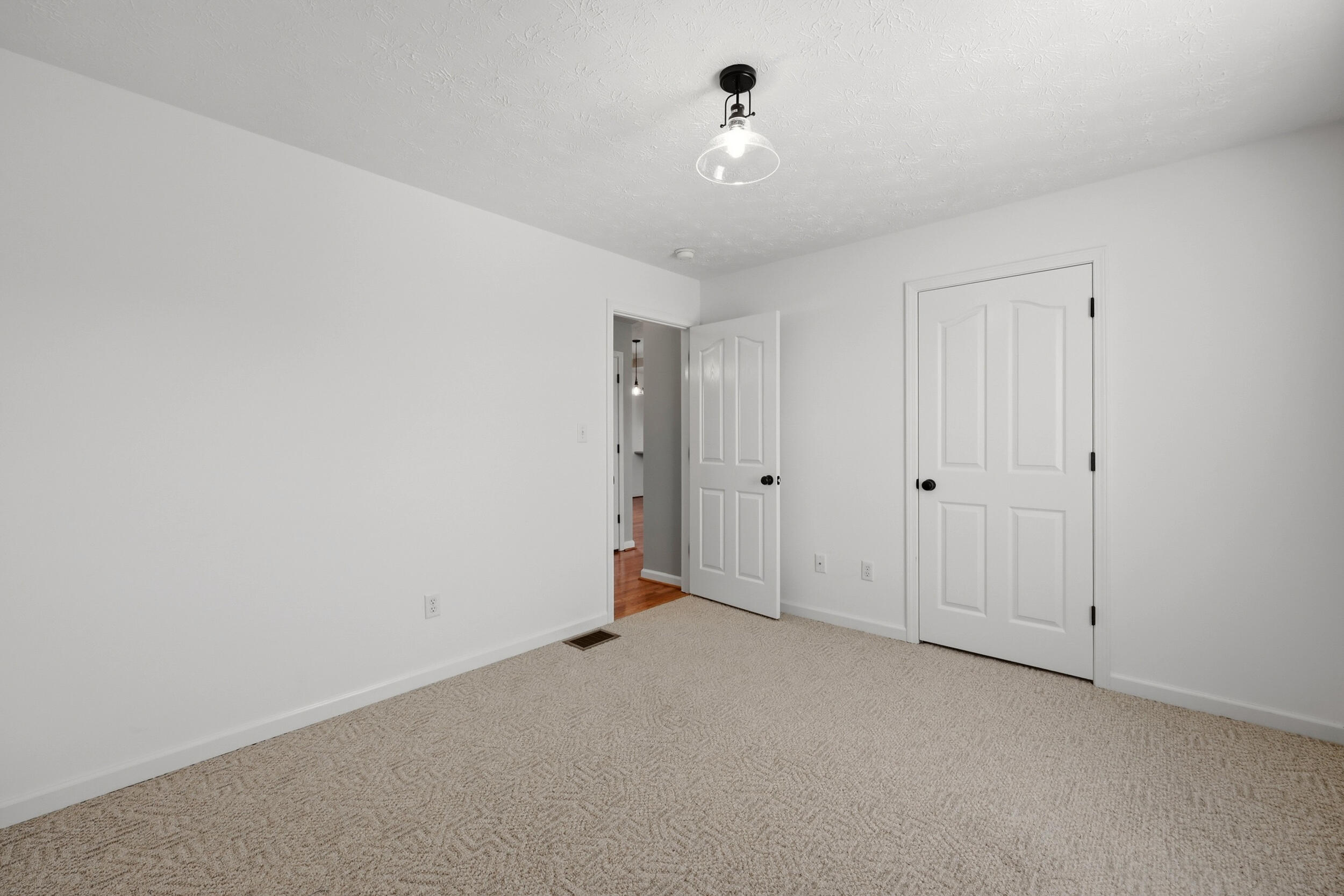 1220 Kenzie Court Property Photo 26