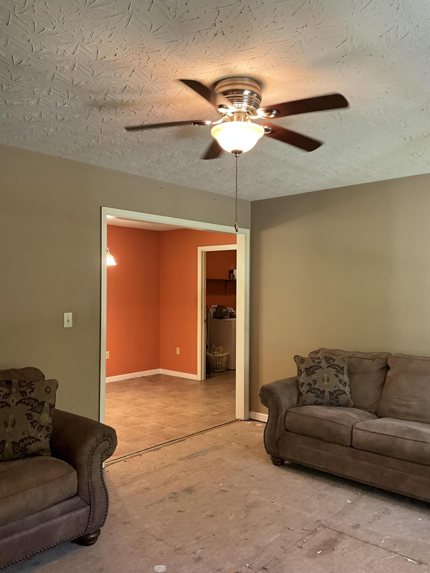 9285 Ky-1524 Property Photo 7
