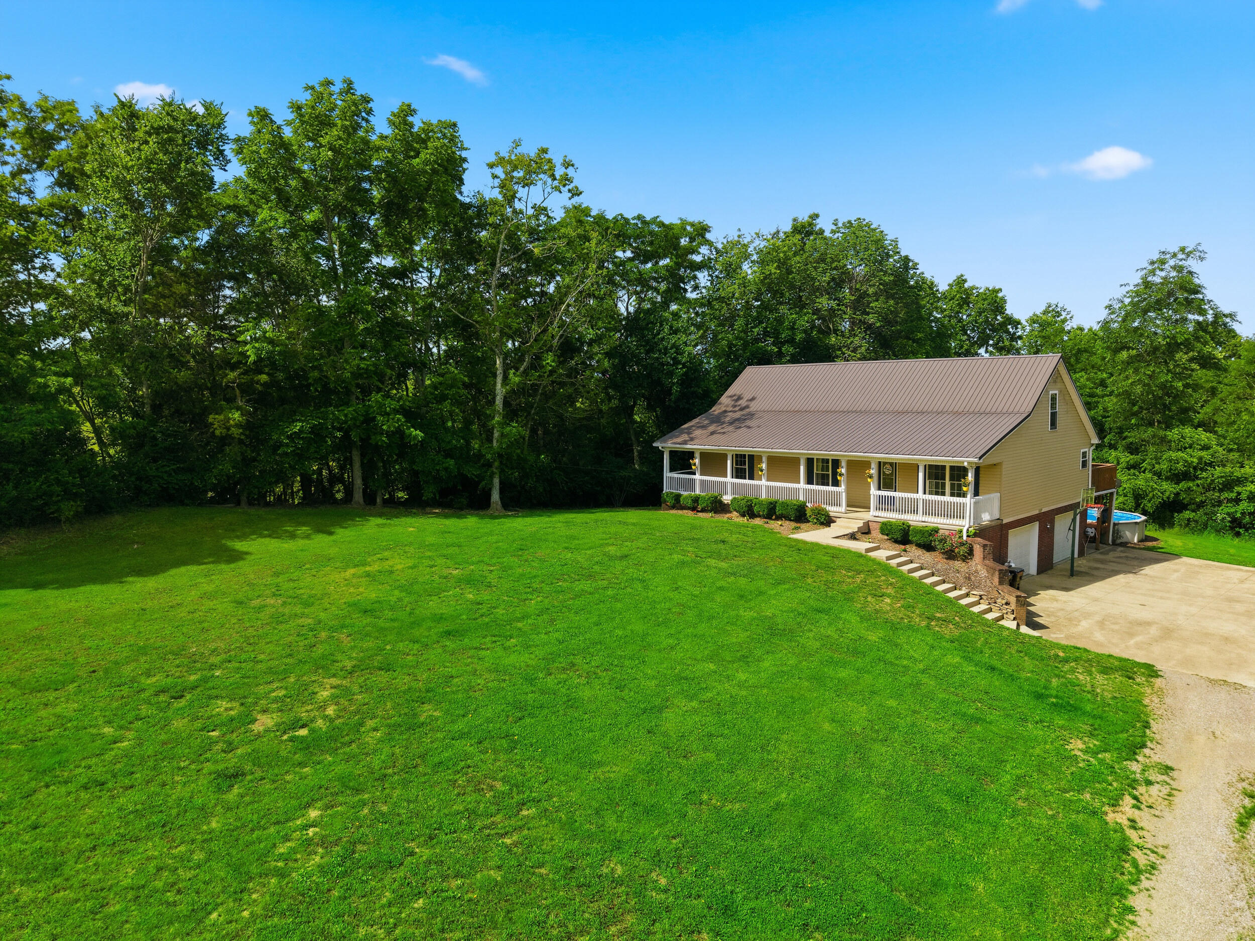 688 Cap Bottom Lane Property Photo 46