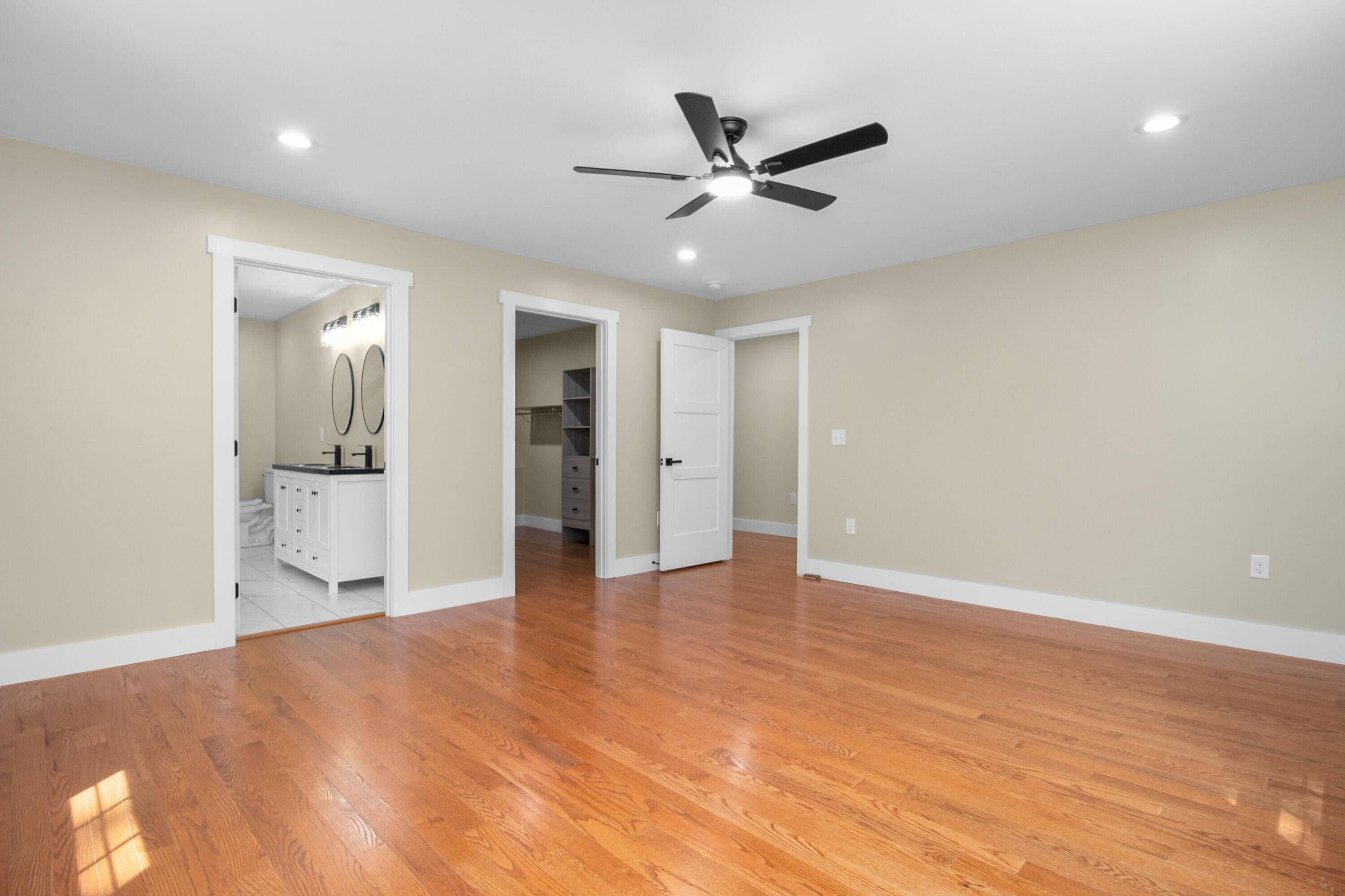 170 Laredo Drive Property Photo 26