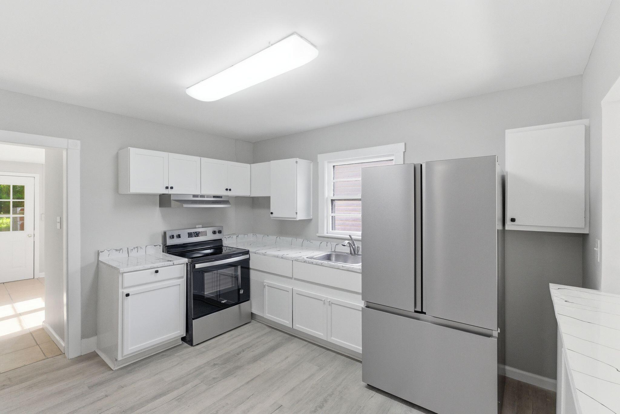 441 Russell Street Property Photo 10