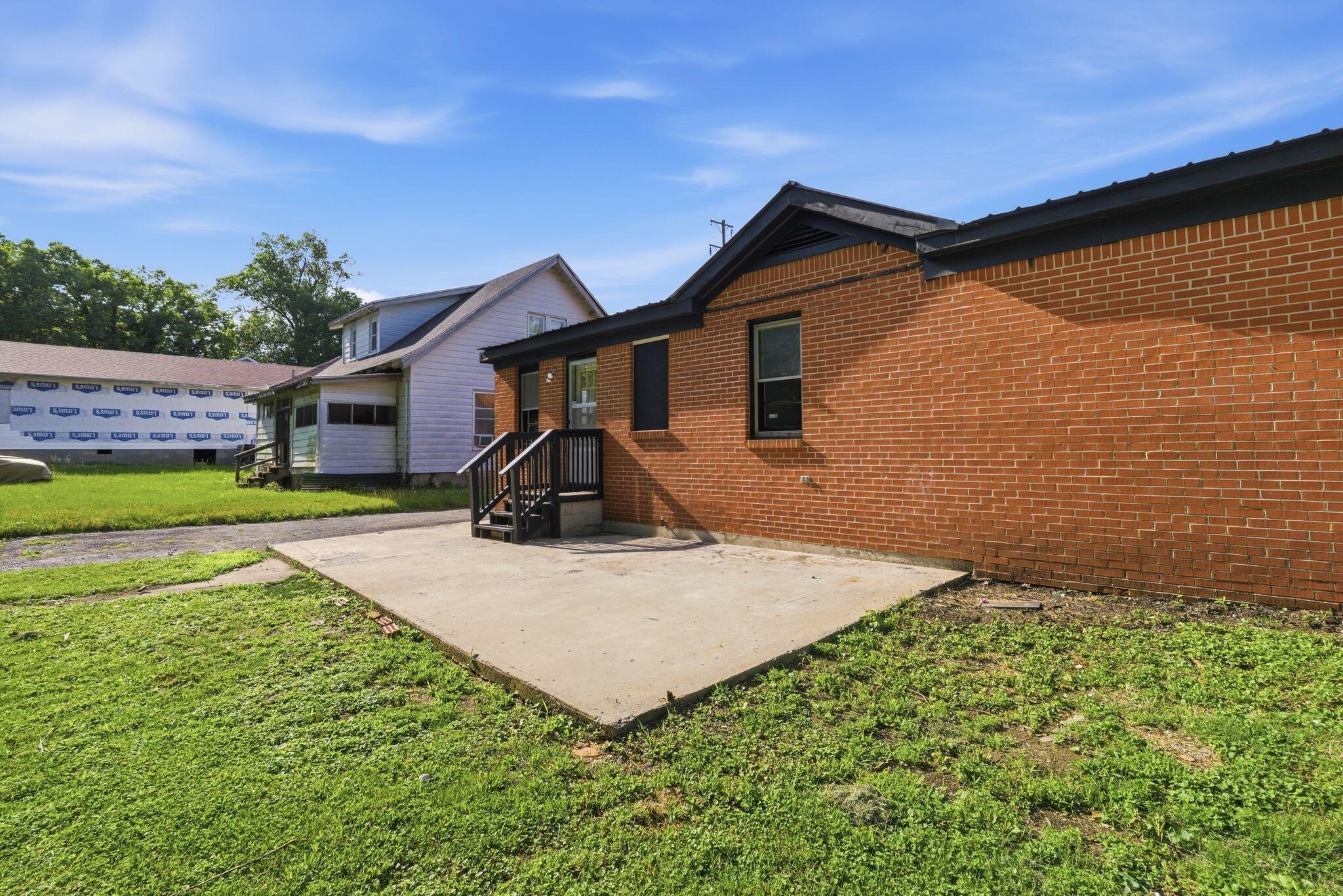 441 Russell Street Property Photo 32