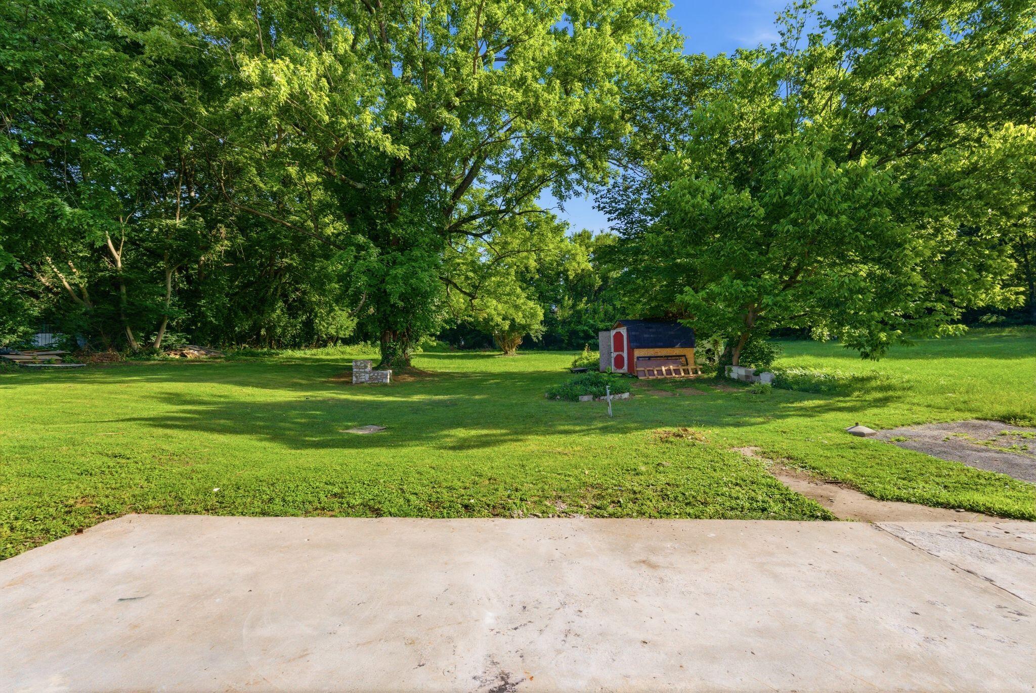 441 Russell Street Property Photo 34