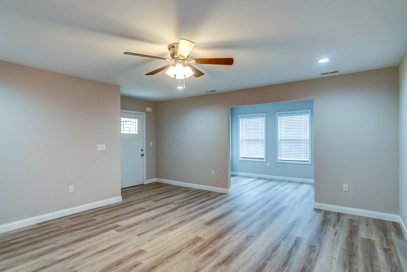 182 Garden Gate Drive Property Photo 9