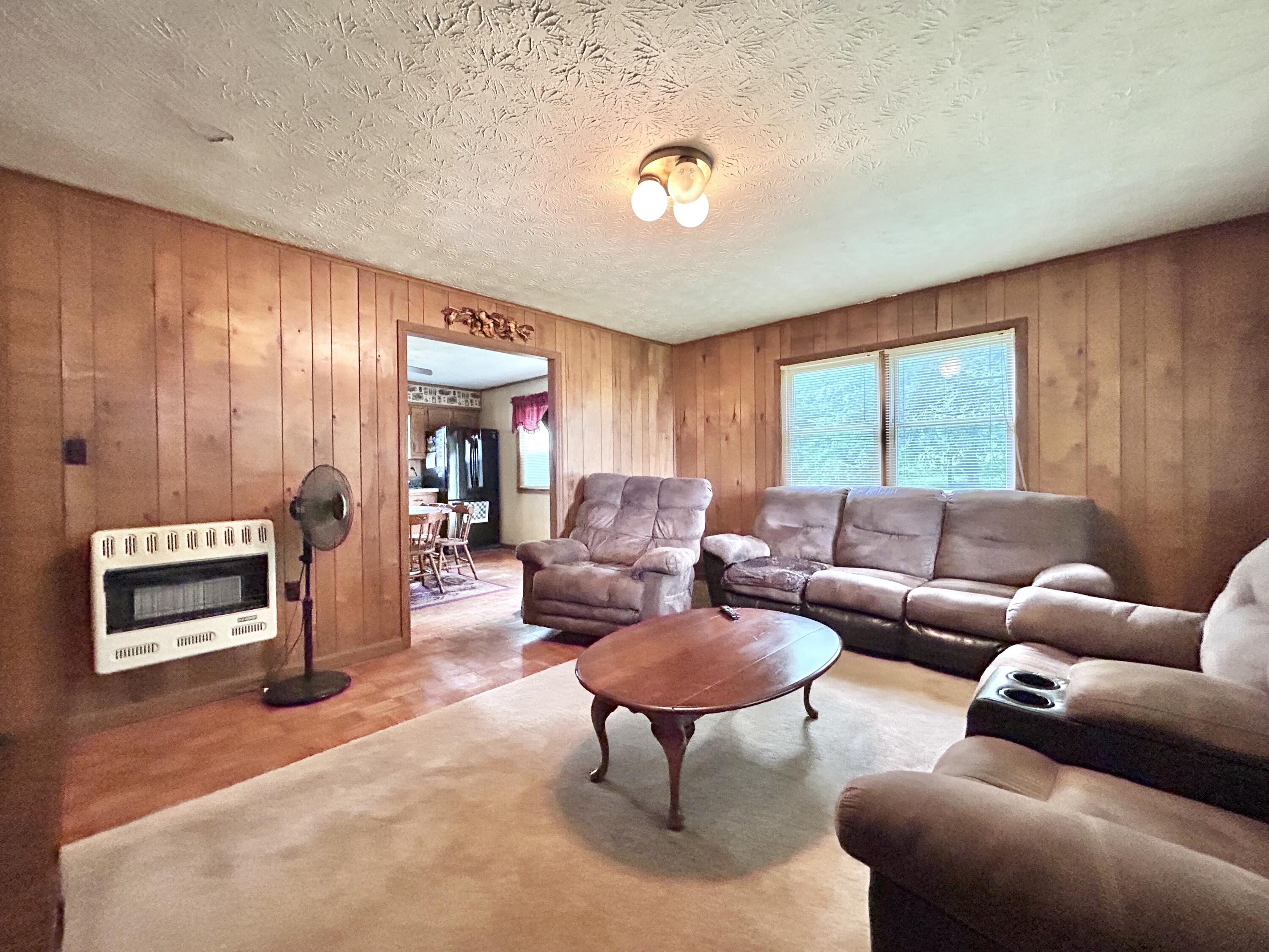 269 Strawberry Road Property Photo 23