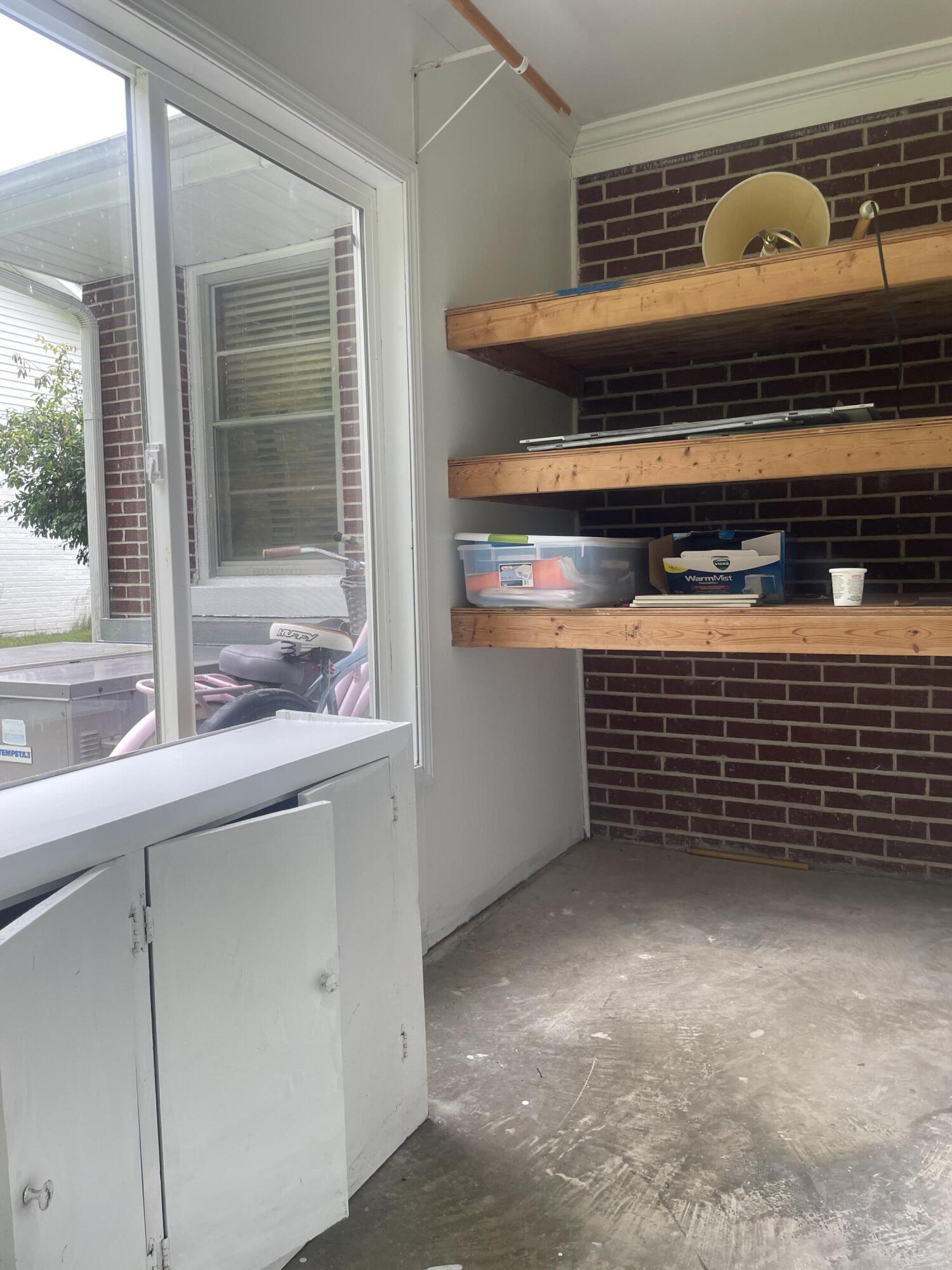 485 N Wilson Avenue Property Photo 19