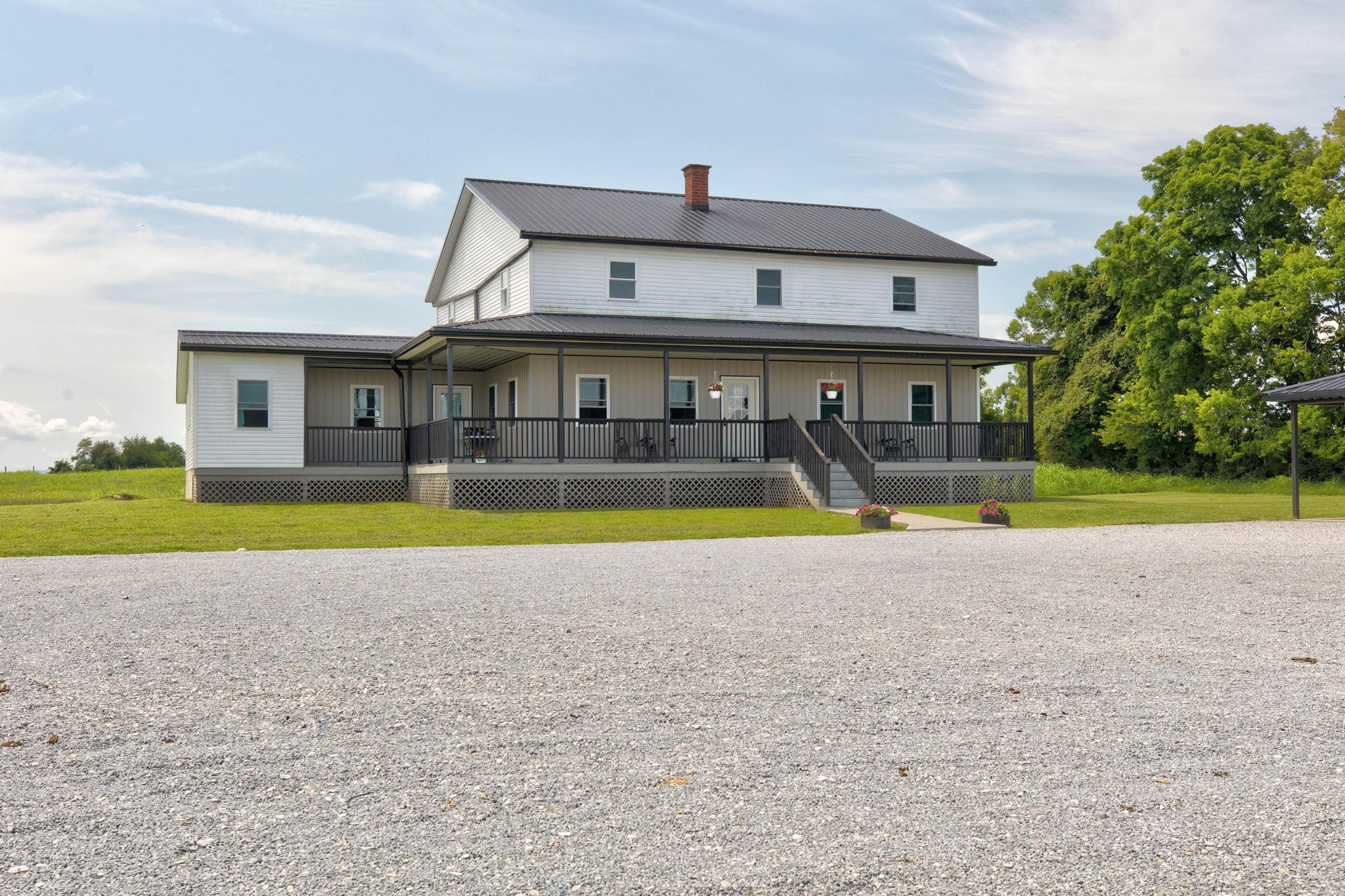 1053 Shrout Road Property Photo 4