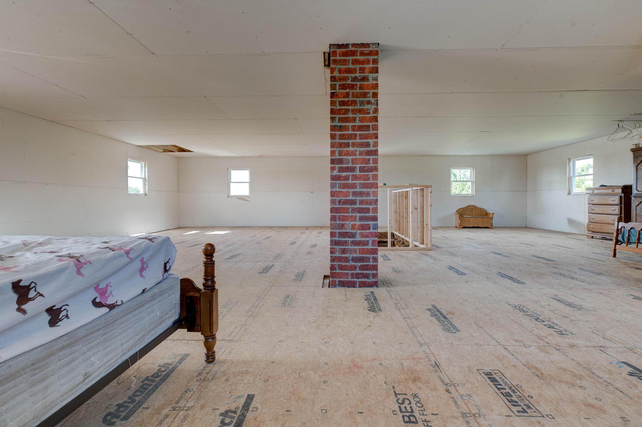 1053 Shrout Road Property Photo 34
