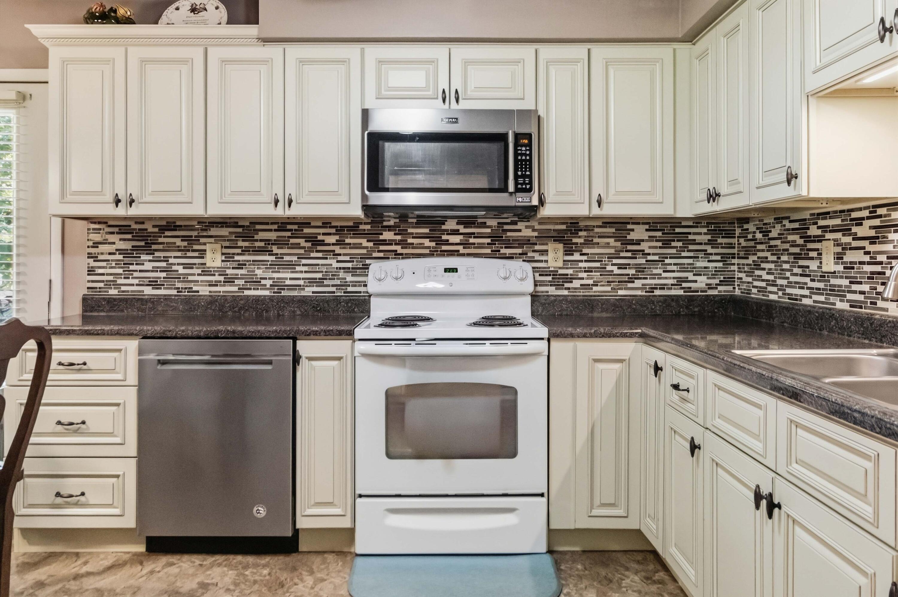 44 Skyline View Property Photo 17