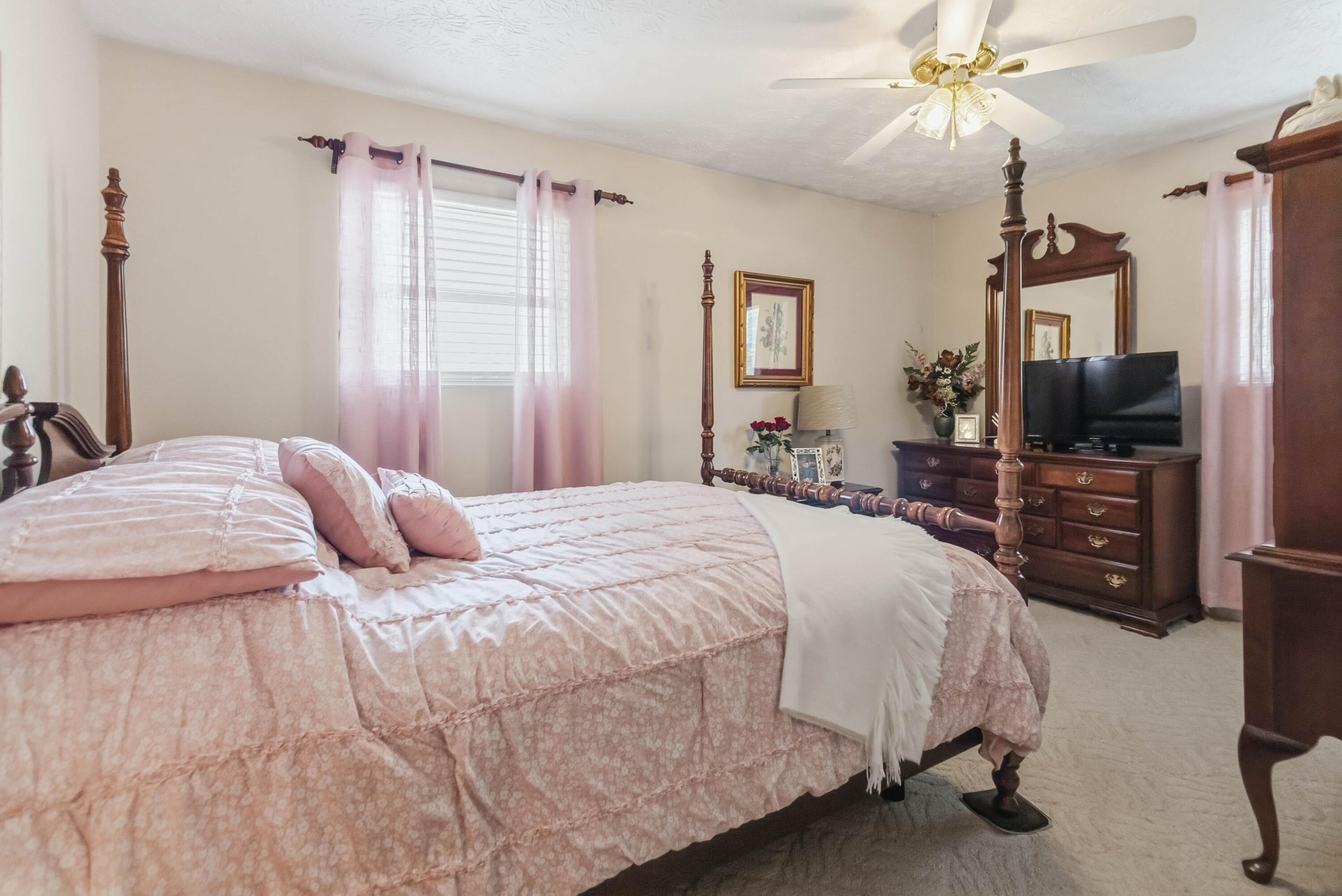 44 Skyline View Property Photo 26