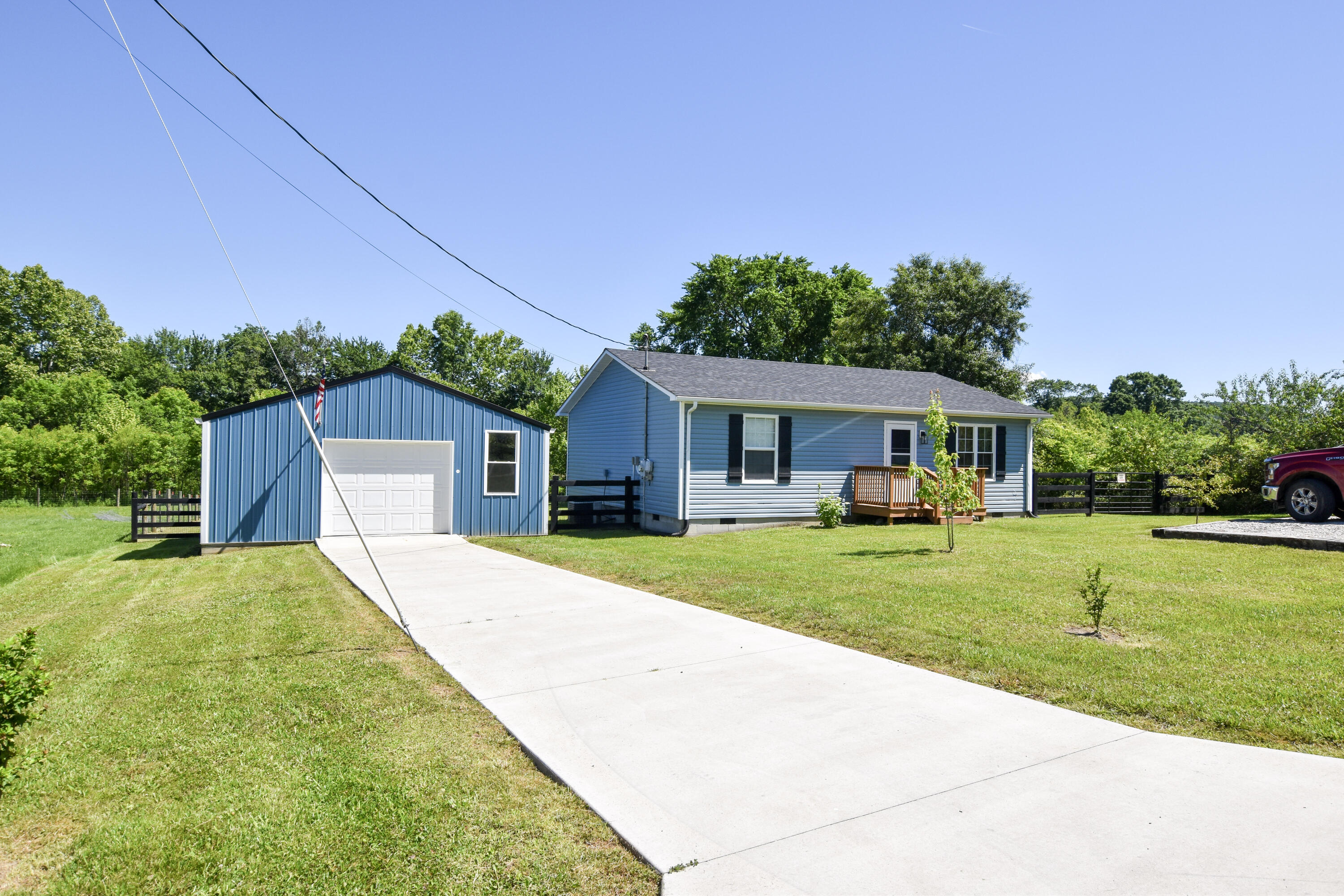 66 Leisure Lane Property Photo 1