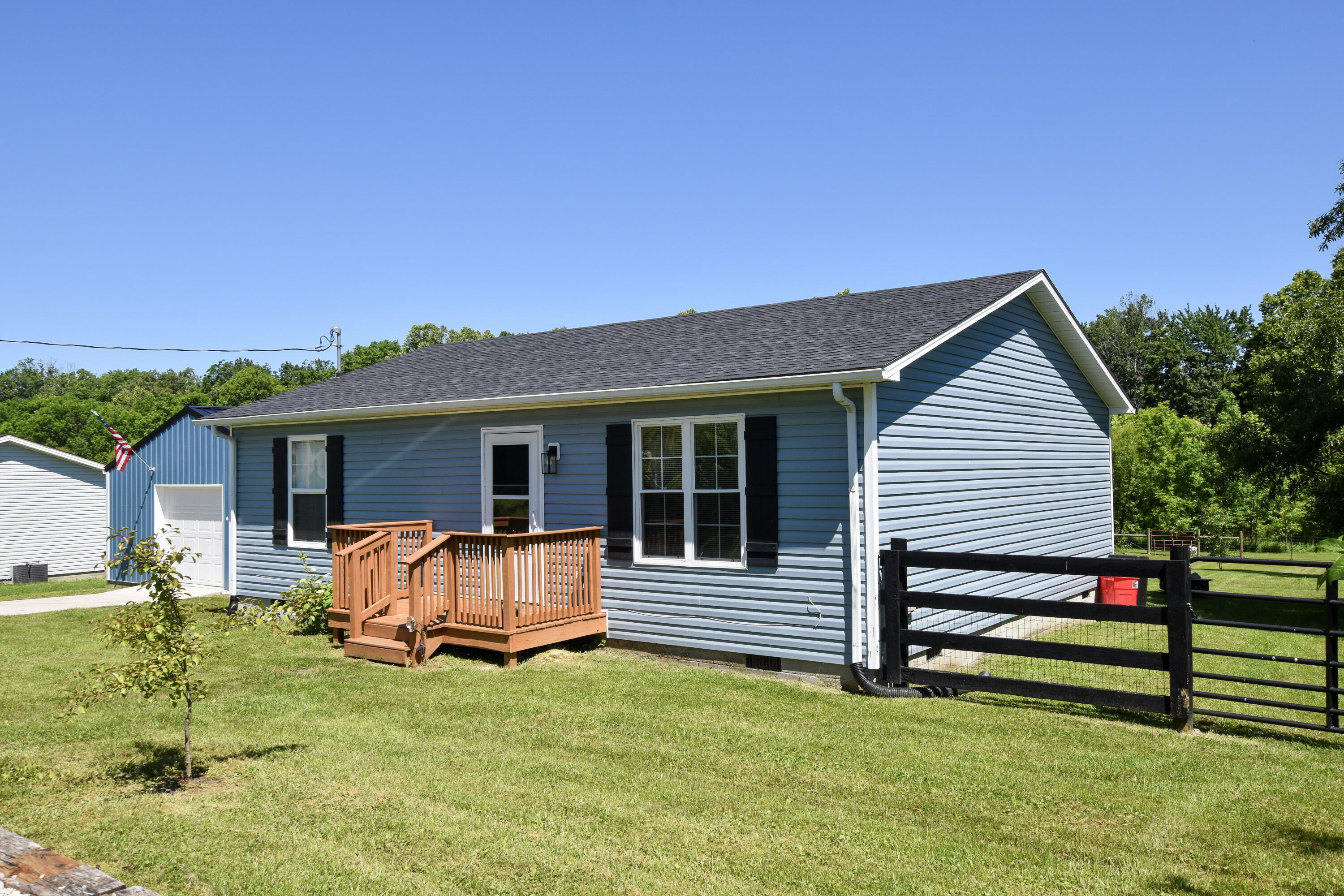 66 Leisure Lane Property Photo 2