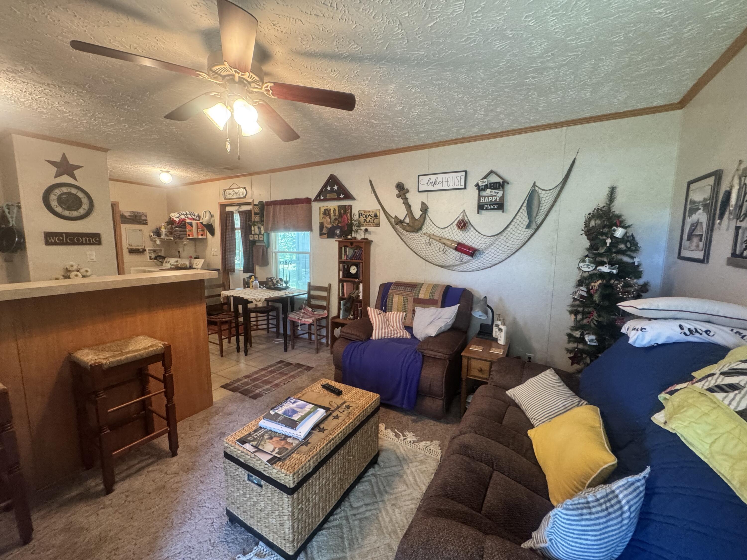 805 State Hwy 1611 Property Photo 6