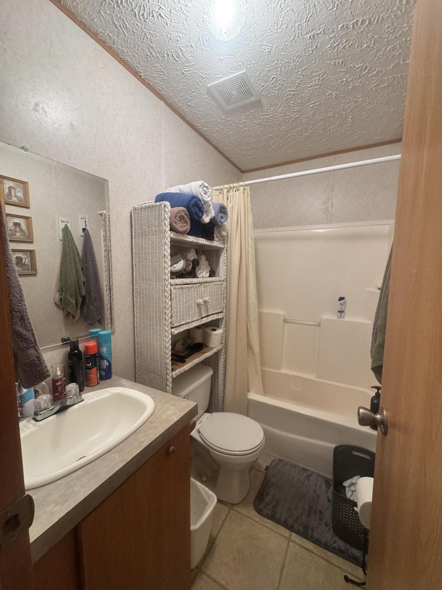 805 State Hwy 1611 Property Photo 13
