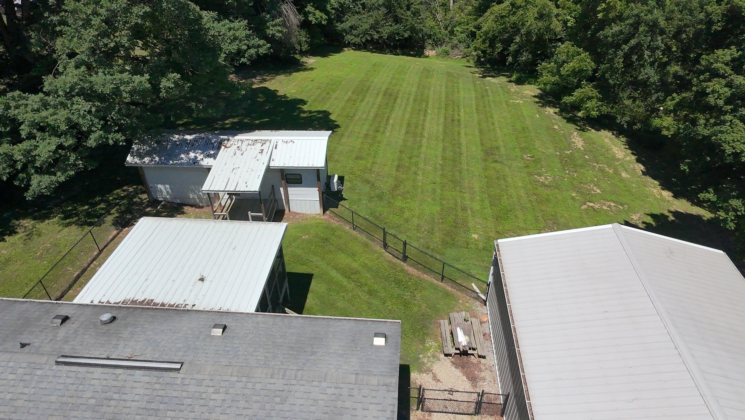 805 State Hwy 1611 Property Photo 30