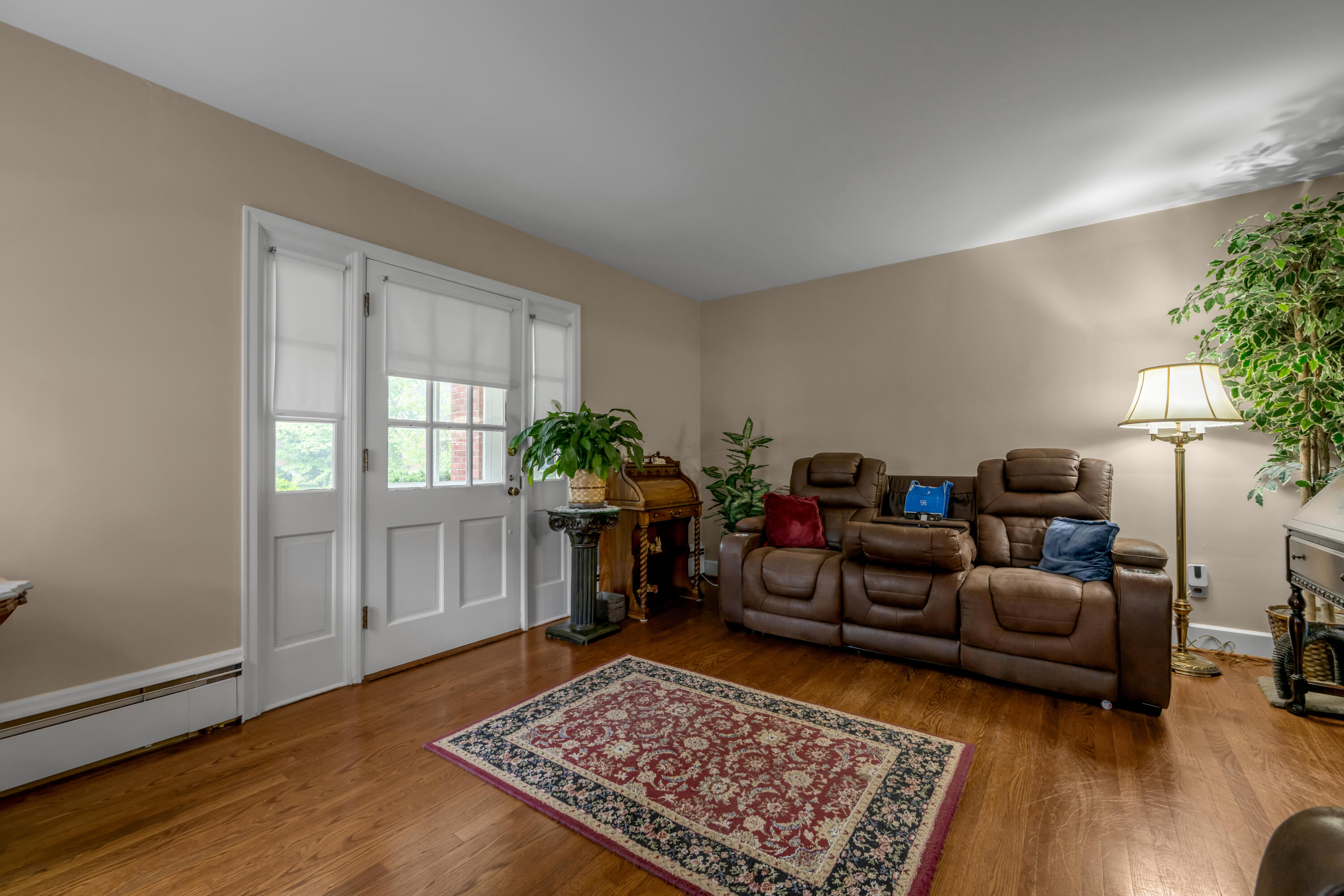 305 Sycamore Road Property Photo 6