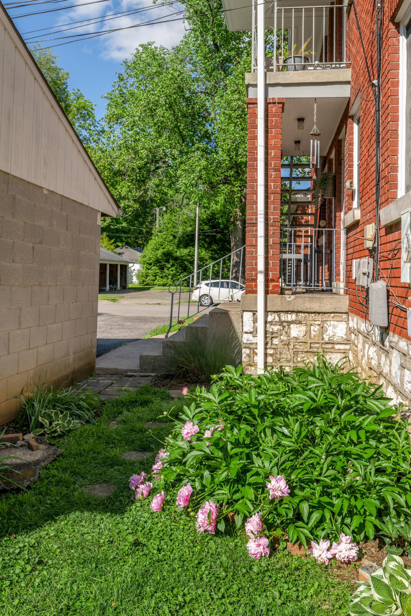 305 Sycamore Road Property Photo 76