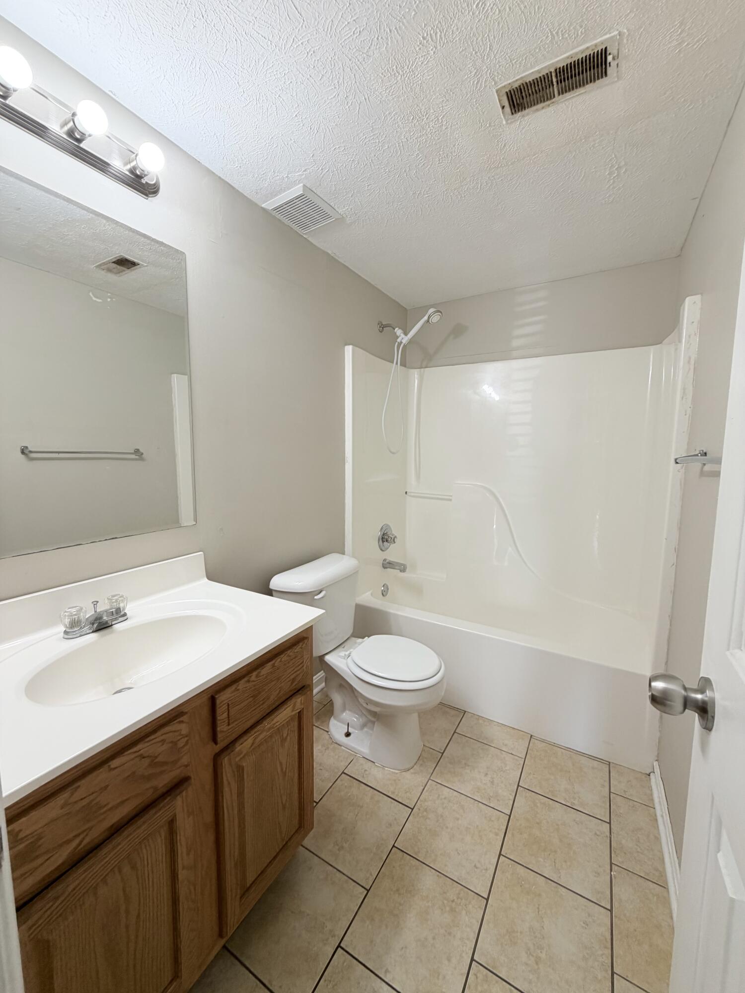 135 Woods Trail 2 Property Photo 4